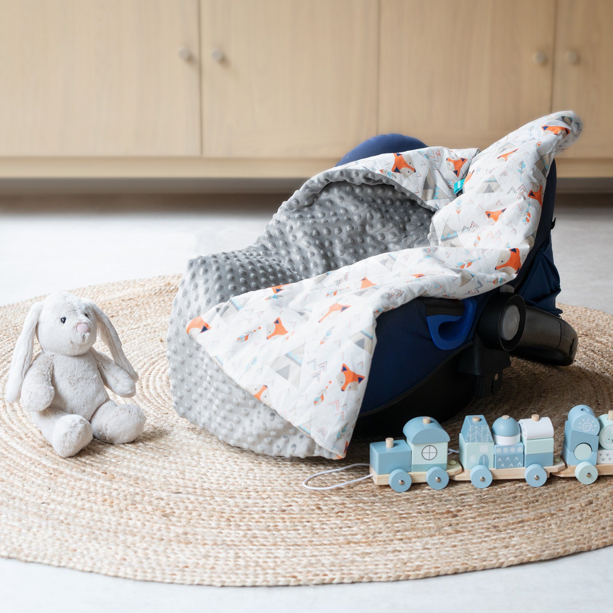Einschlagdecke Decke für Babyschale Fuchs - Design, - Navaris universal - Fußsack