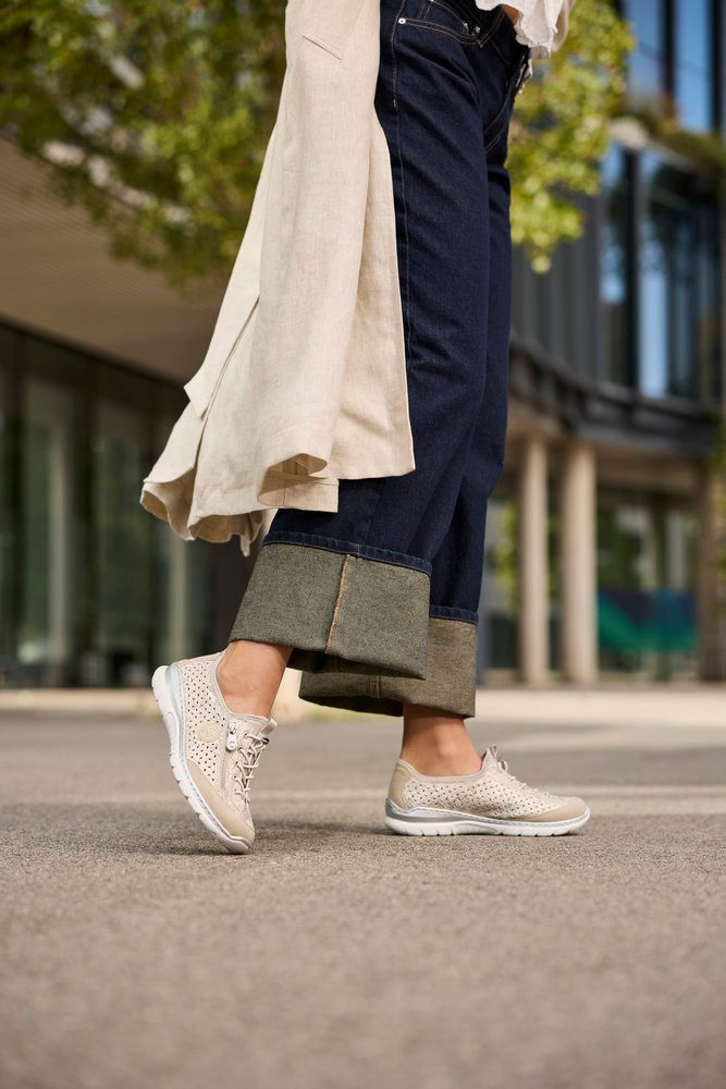 Rieker Slip-On Sneaker Schlupfschuh, Freizeitsneaker, Halbschuh mit MemoSoft-Ausstattung