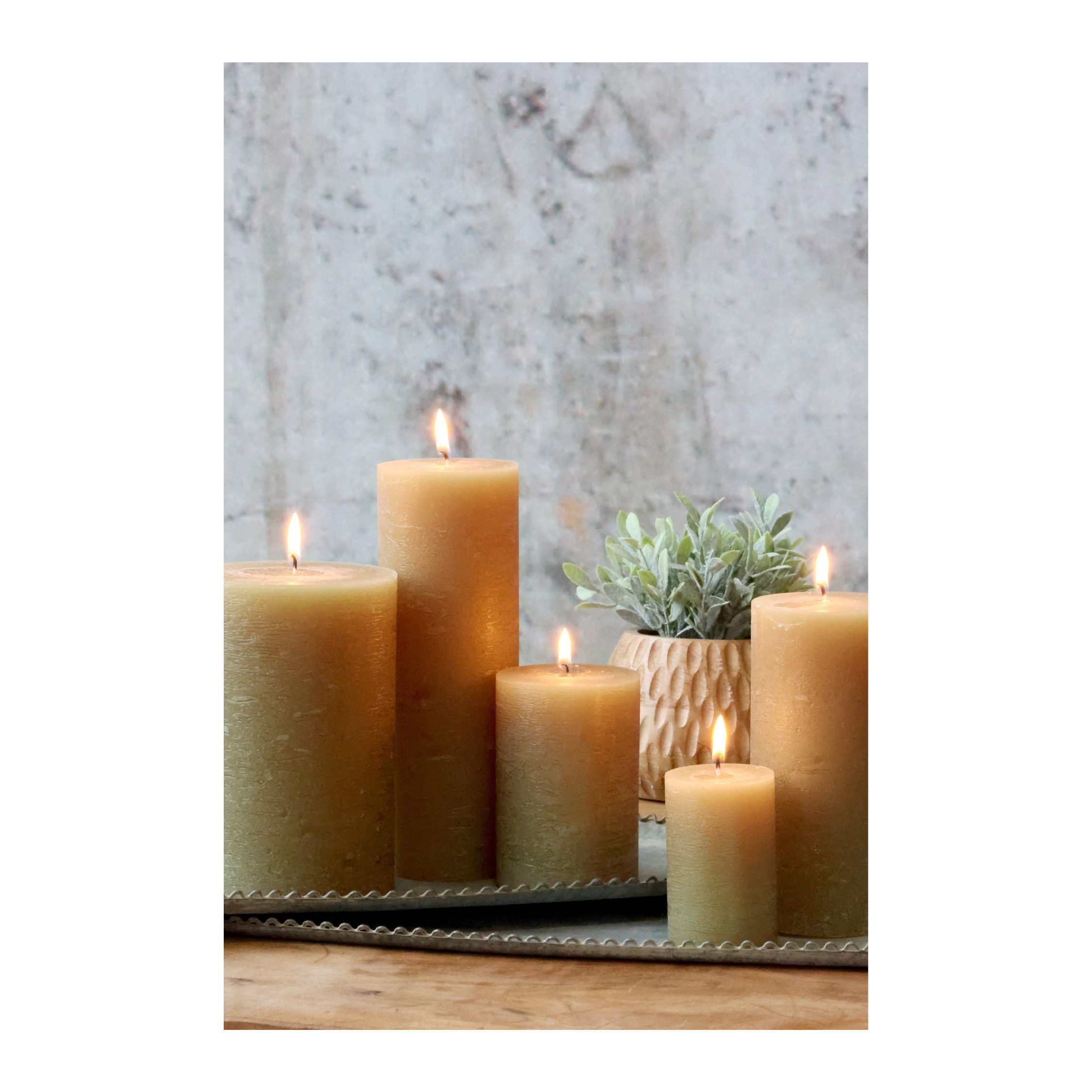 Chic Antique Stumpenkerze Chic Antique – Macon Stumpenkerze rustikal Grüne Nuancen 90 Std