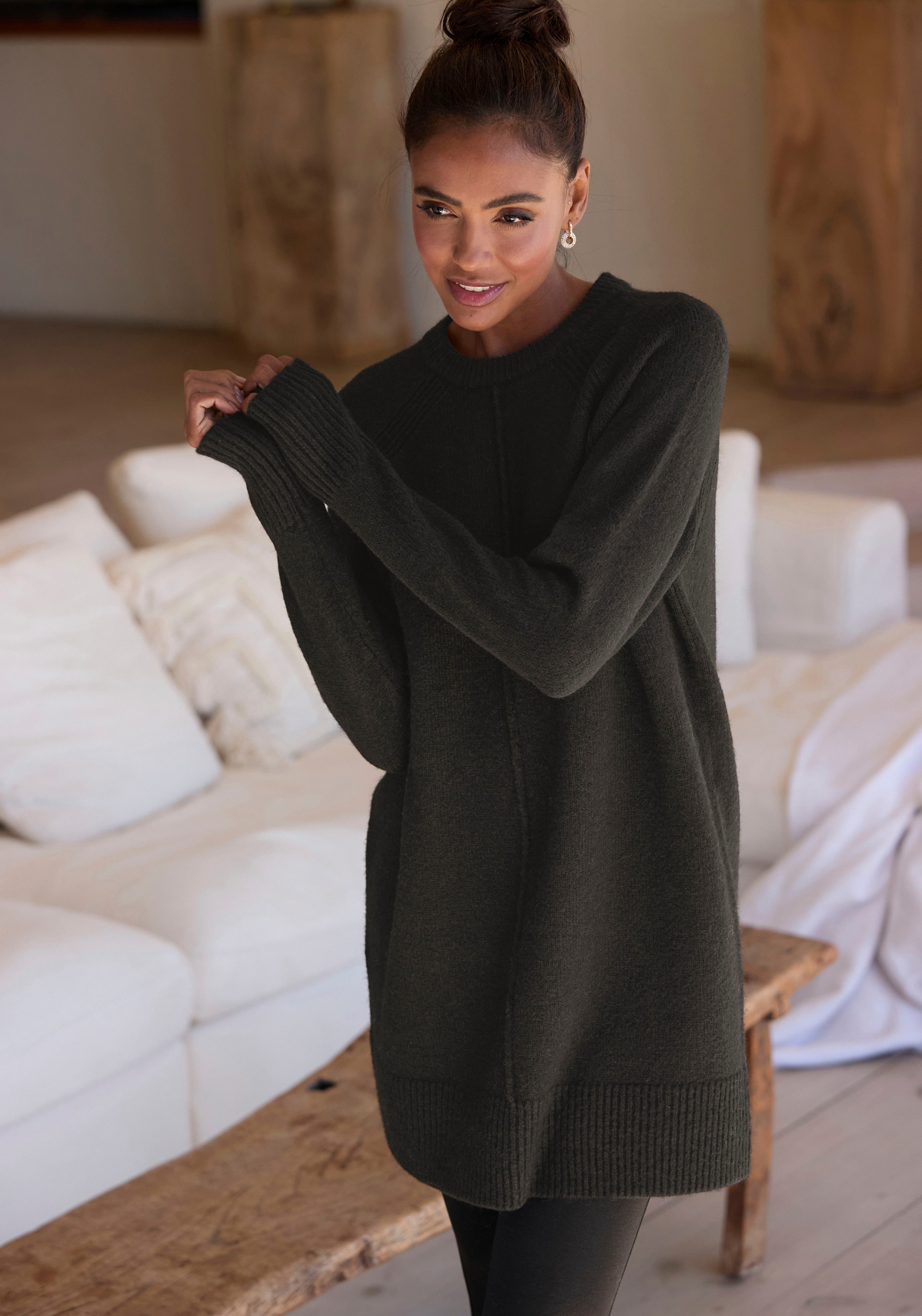 LASCANA Longpullover in lässiger Form aus supersofter Qualität, Kuschelpulli, Pulloverkleid
