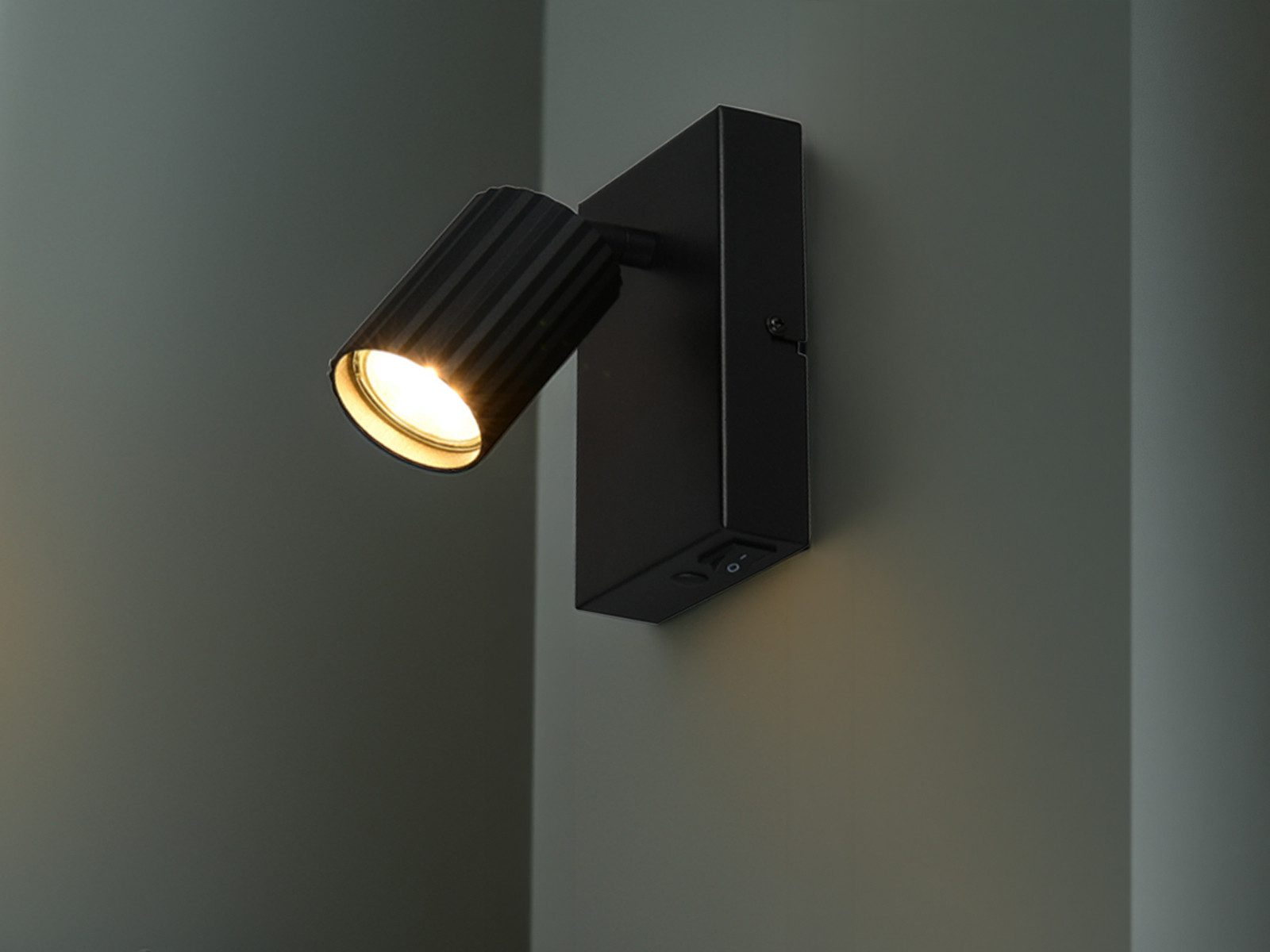 TRIO Leuchten LED Wandstrahler, Dimmfunktion, LED wechselbar, Warmweiß, innen Wandleuchte mit Schalter und schwenkbarem Spot, Höhe 15cm