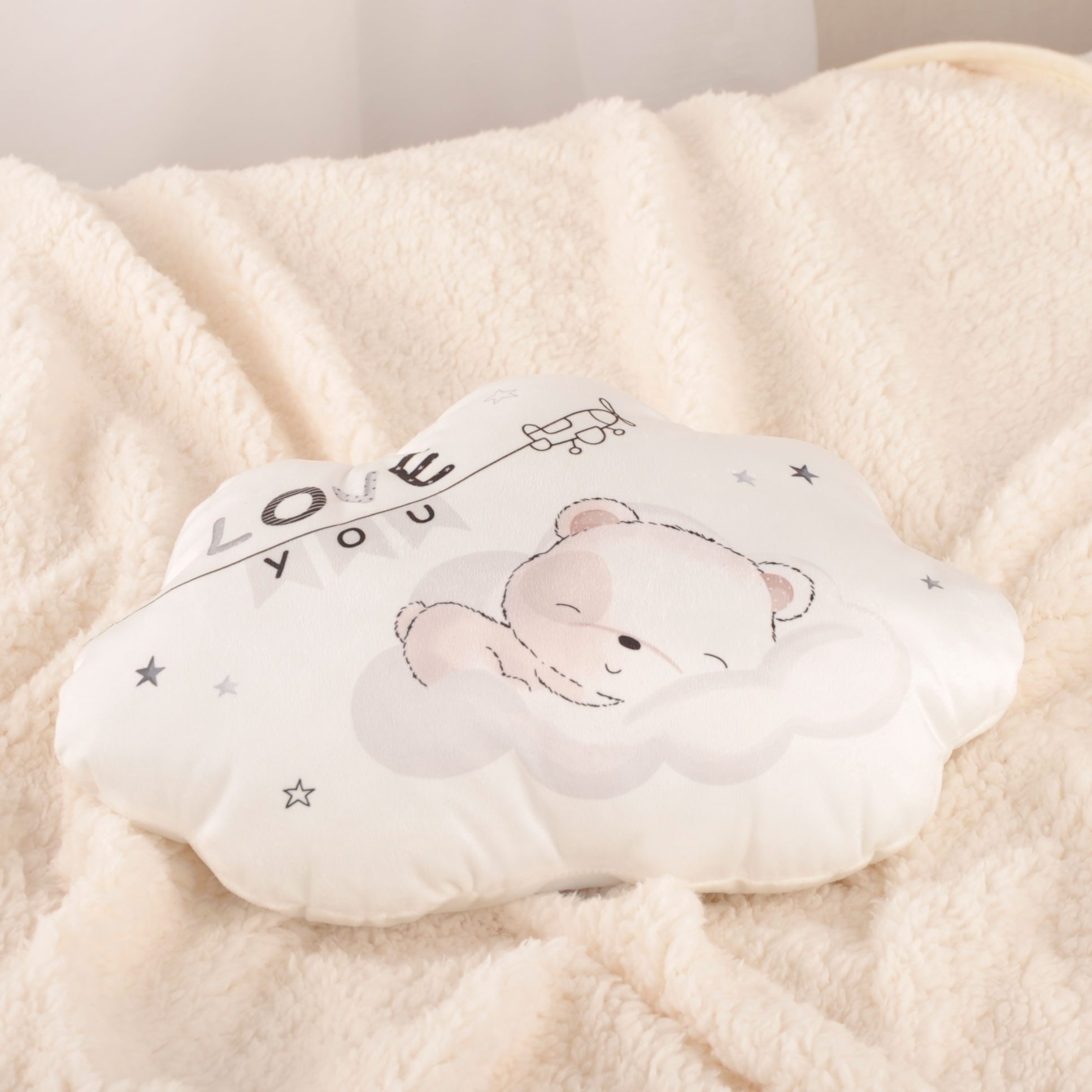 Baby Best Dekokissen BabyBest Sleeping little bear, hochfarbig bedruckt