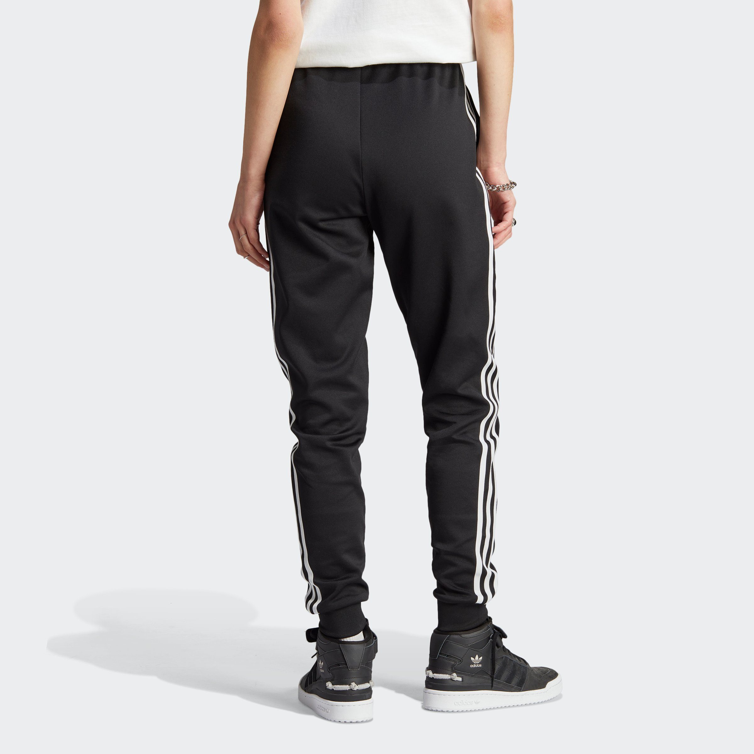 Sporthose (1-tlg) CUFFED CLASSICS adidas Black ADICOLOR Originals