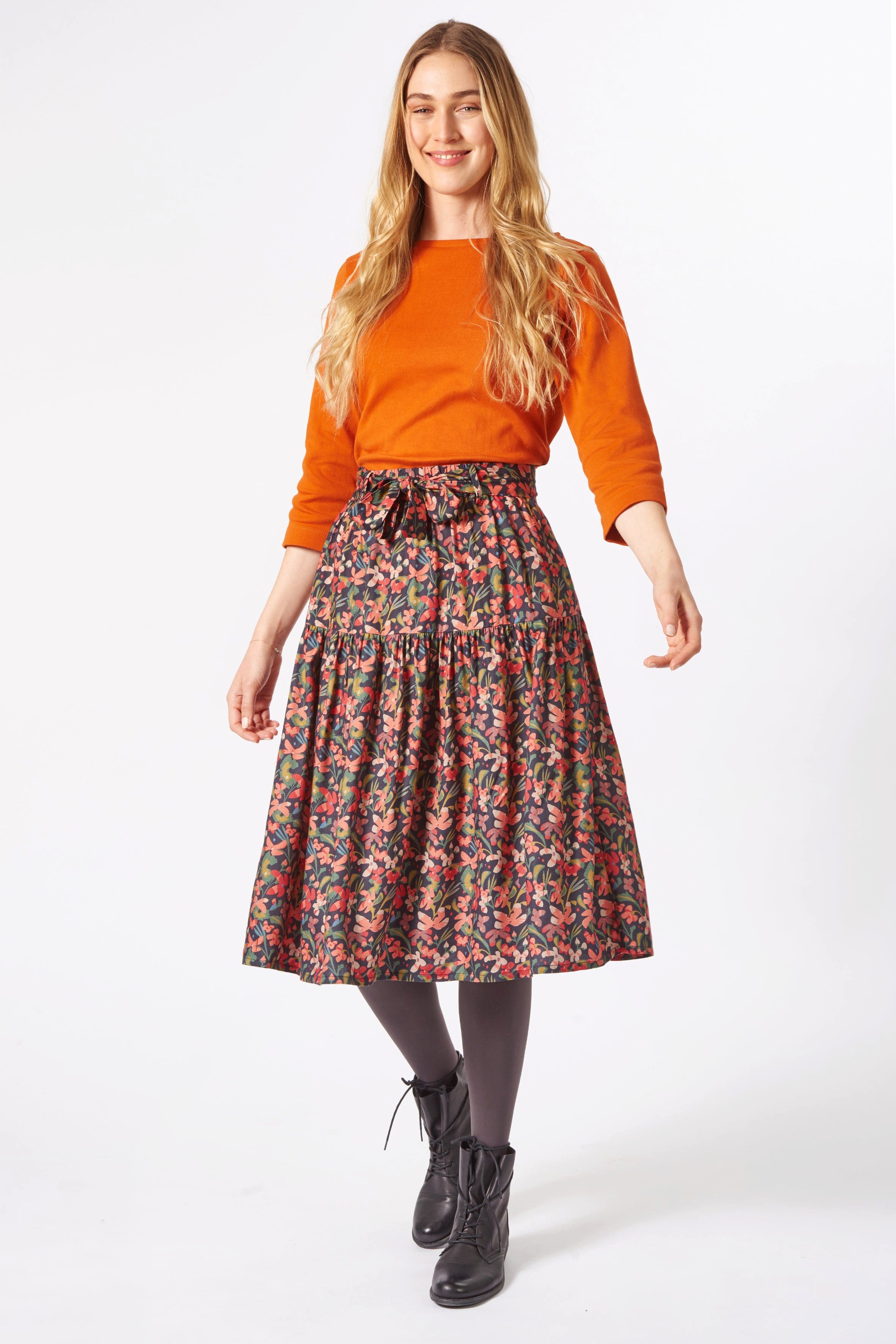 Himalaya Clothing A-Linien-Rock Damen Midirock knielang mit Blumenprint aus hochwertiger Viskose Weicher Rock Damen mit höchstem Tragekomfort