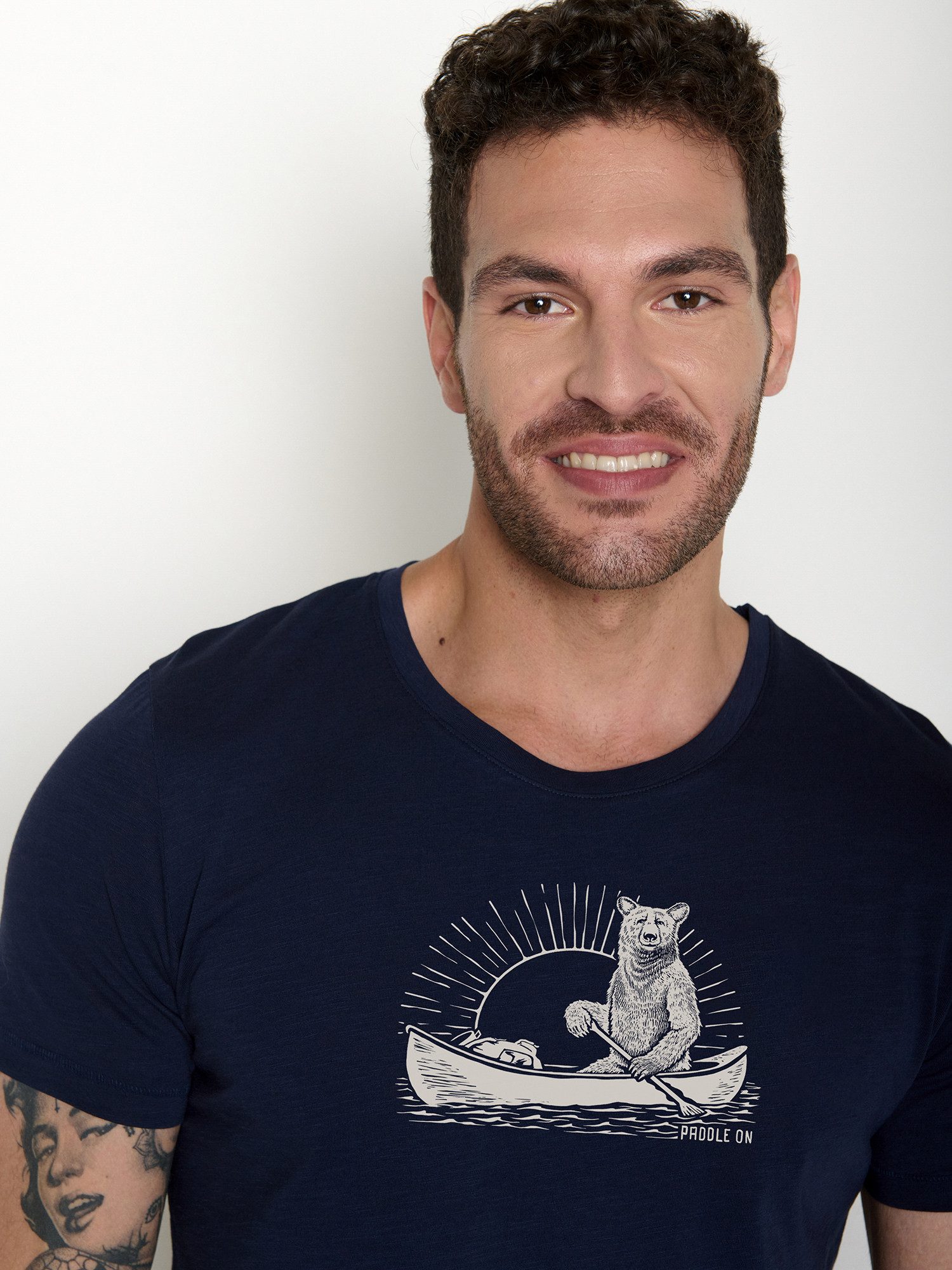 GreenBomb T-Shirt Spice Bear Canoe (1-tlg., 1) Rundhalsausschnitt, Bio-Baumwolle, GOTS Zertifiziert