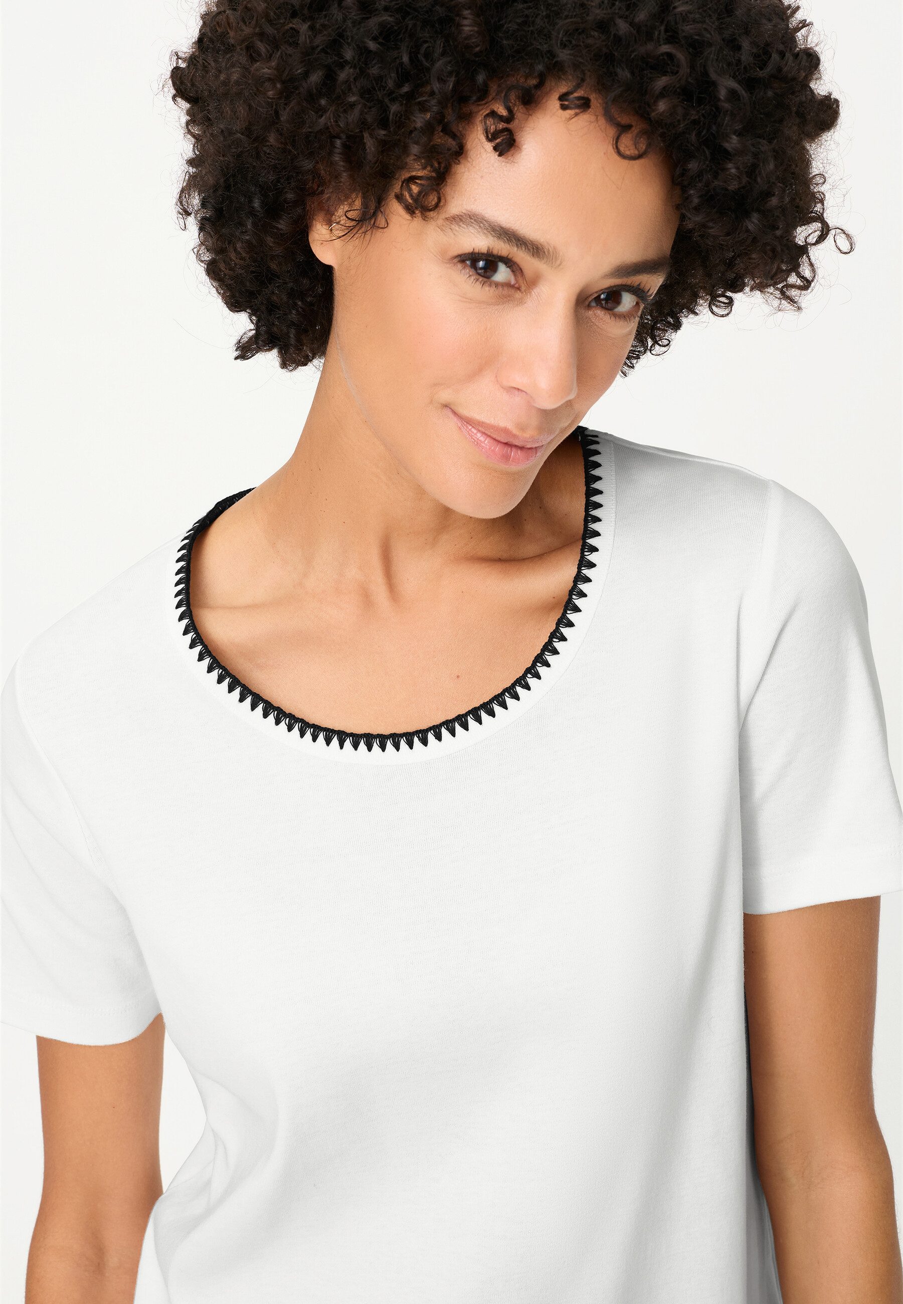 Olsen T-Shirt Shirt mit verziertem Rundhalsausschnitt