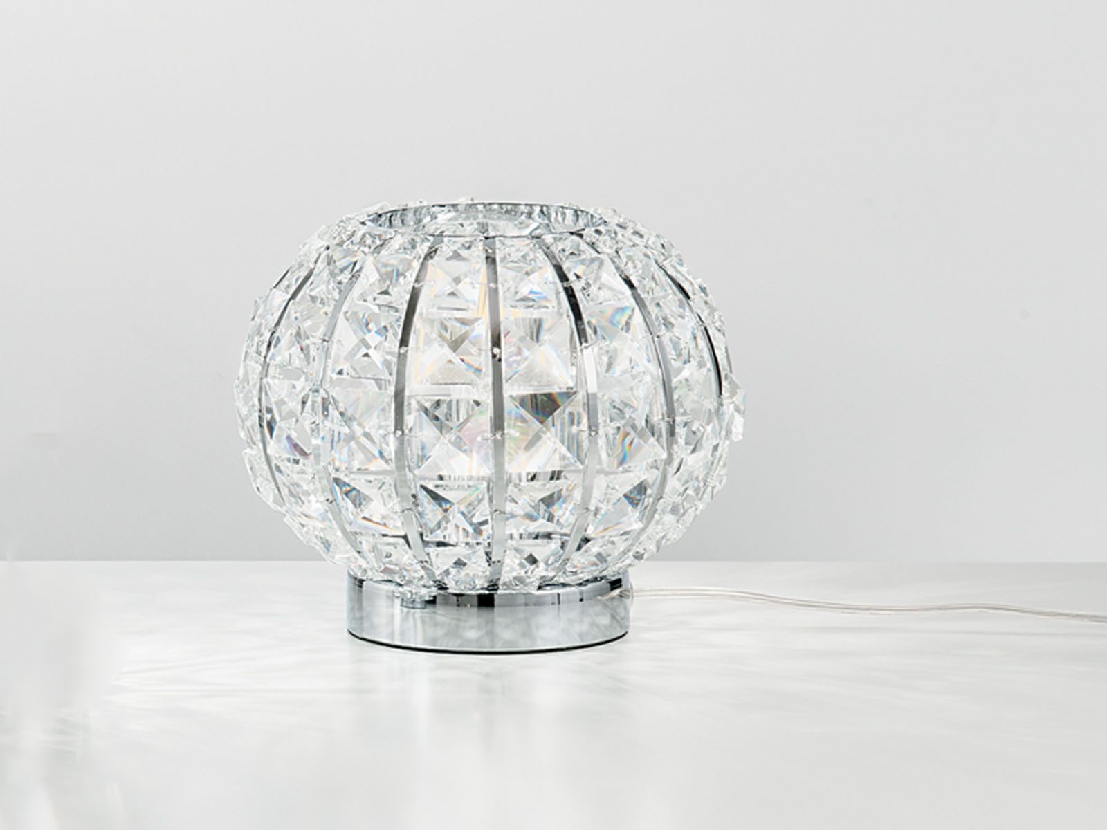 Luce Ambiente Design LED Nachttischlampe Chrom & K9 Glas-Kristalle, Kugel 20cm, Dimmfunktion, LED wechselbar, Warmweiß, ausgefallene Designer Tischlampe mit E27 Leuchtmittel dimmbar