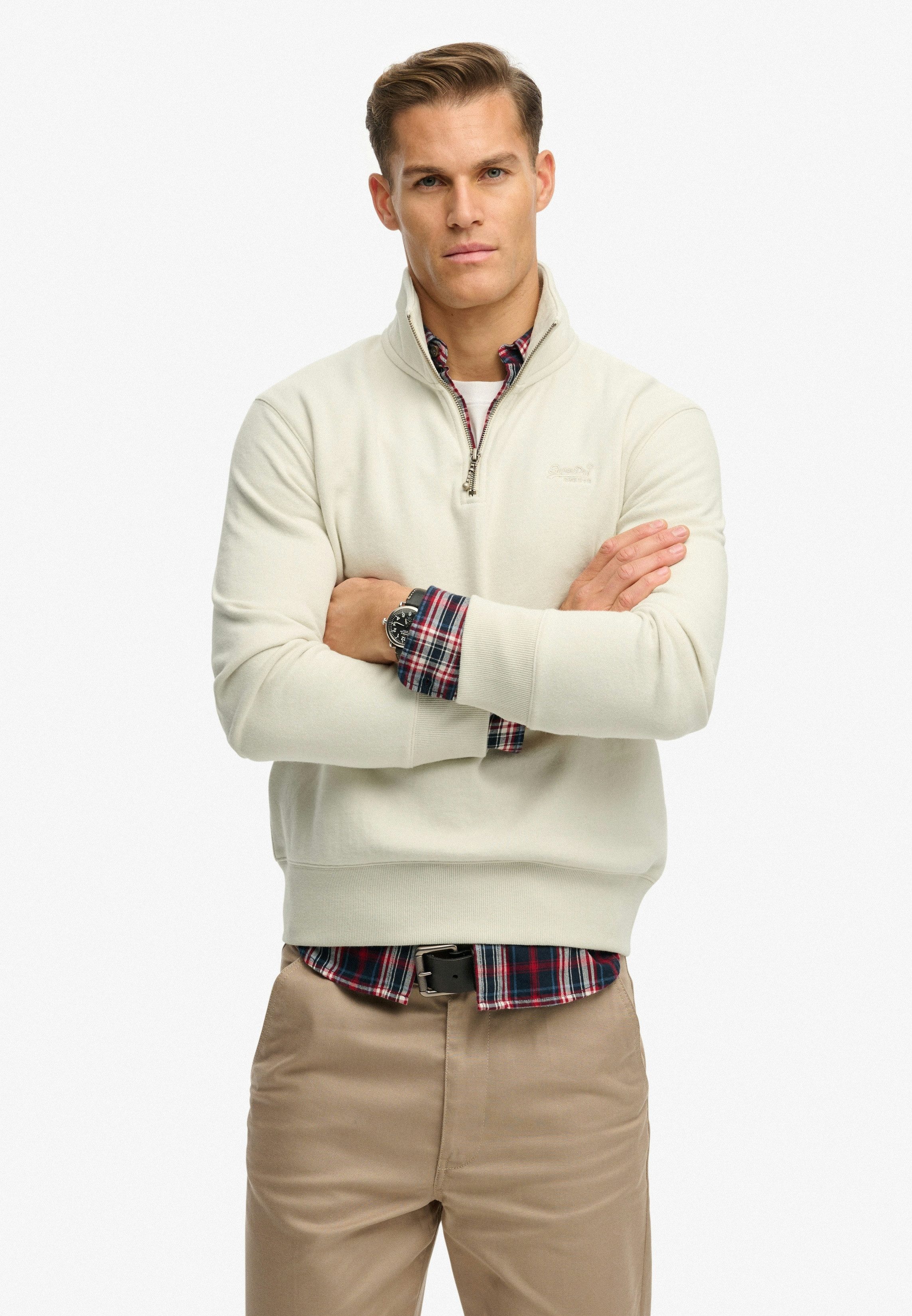 Superdry Sweatshirt ESSENTIAL LOGO HENLEY aus Baumwolle und Polyester, Loose Fit, angeraute Sweatware