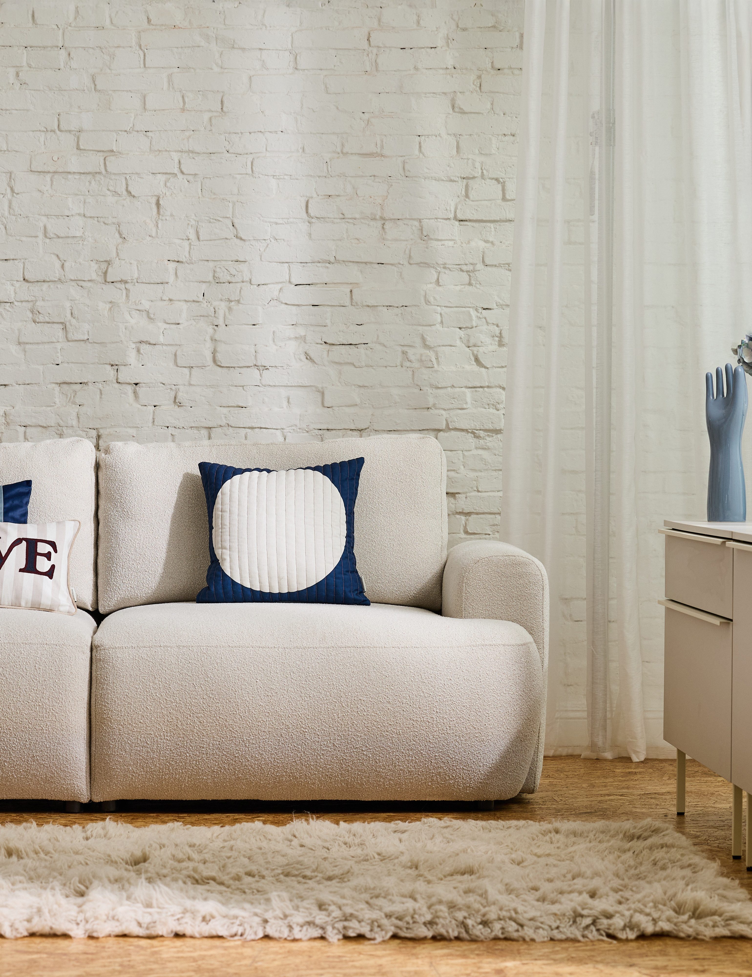 TOM TAILOR HOME Big-Sofa SO SOFT SOFA – klare organische Form mit ausgewogenem Sitzkomfort, 225/287 x 110 cm, im schönen Boucléstoff SLO