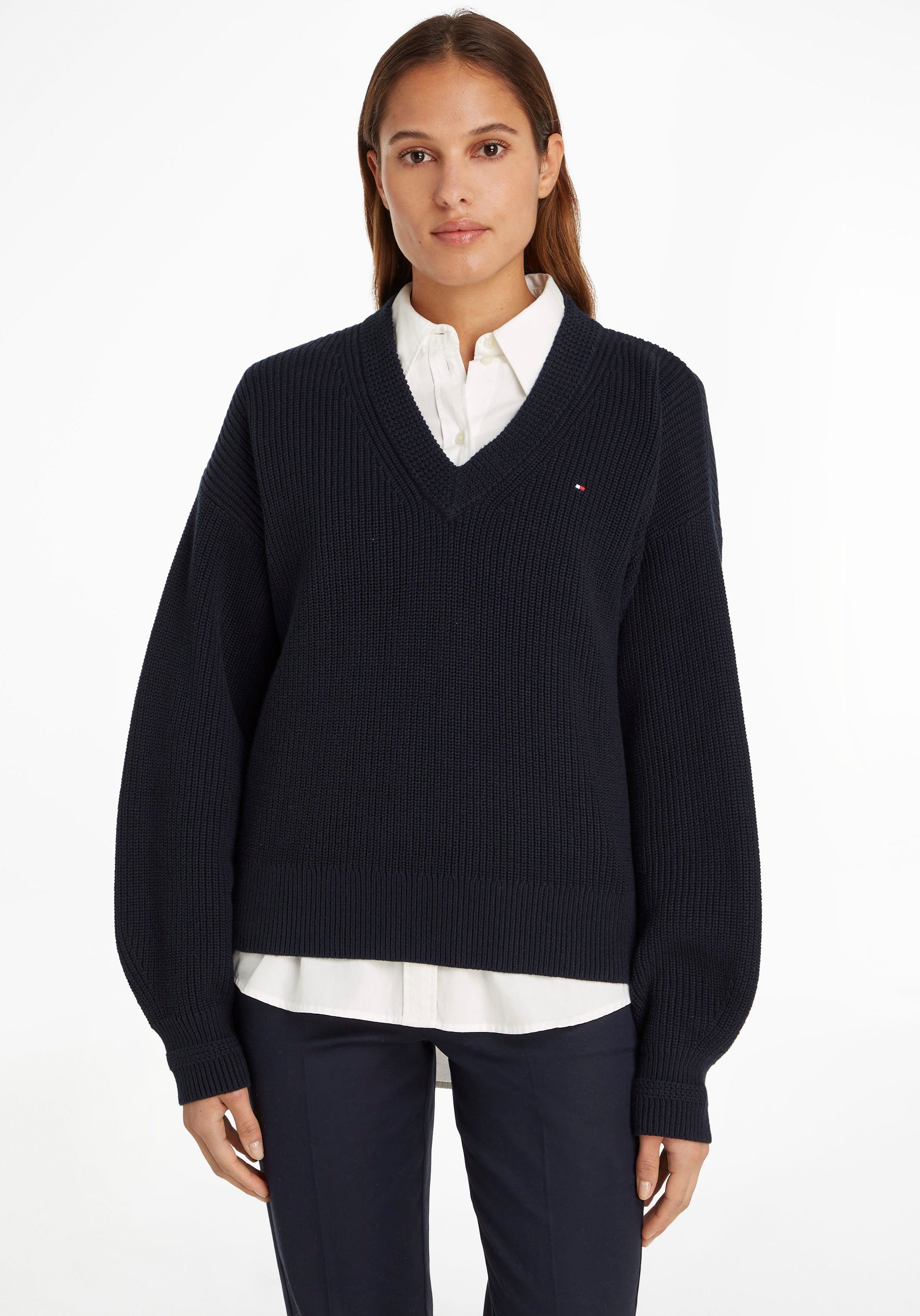 Tommy Hilfiger Strickpullover V-NK SWEATER COTTON RIB KNIT mit Tommy Hilfiger Markenlabel Desert-Sky