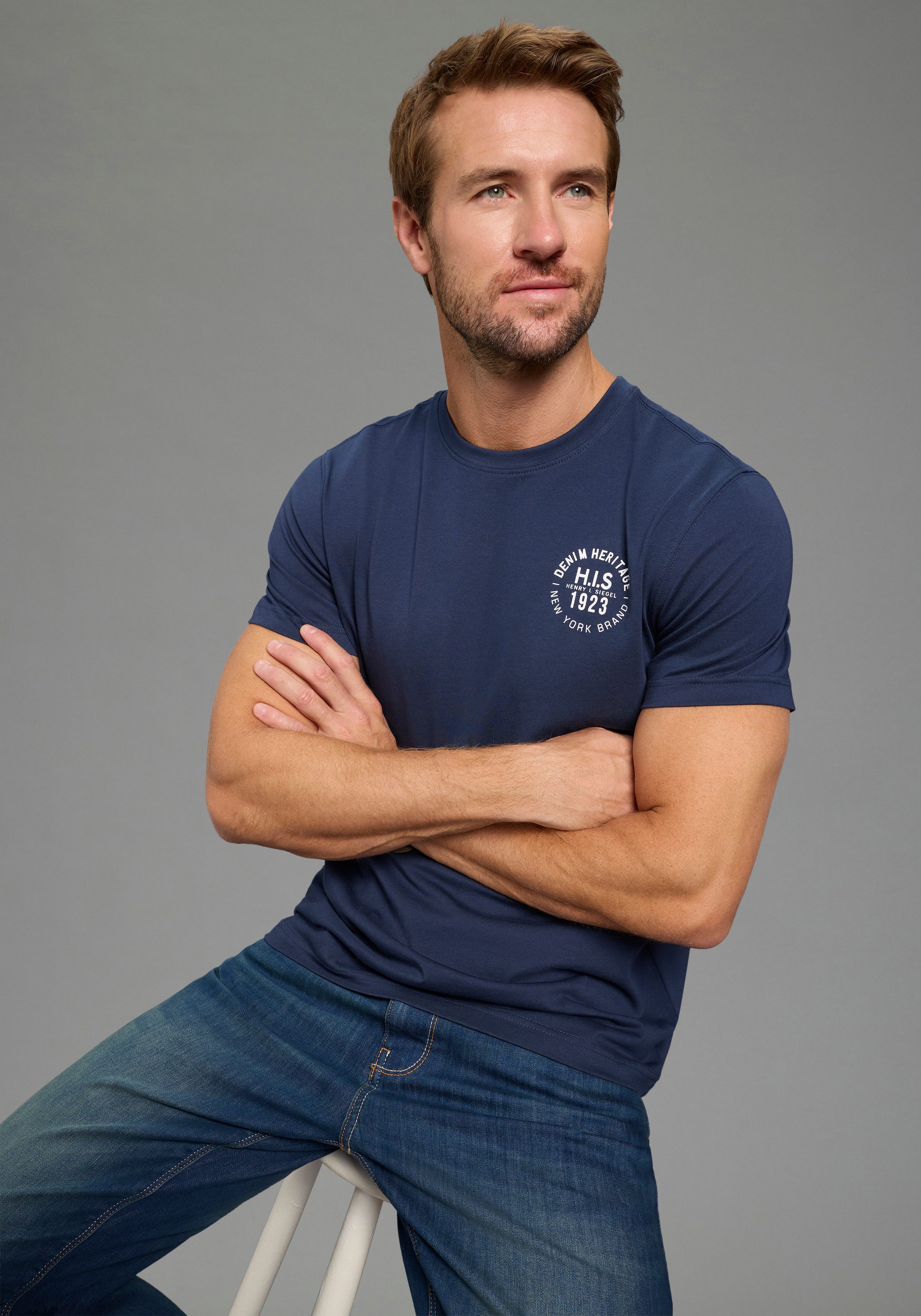 H.I.S T-Shirt (Packung, 3-tlg., 3er-Pack) schmal geschnitten, bedrucktes Design, aus 100% Baumwolle