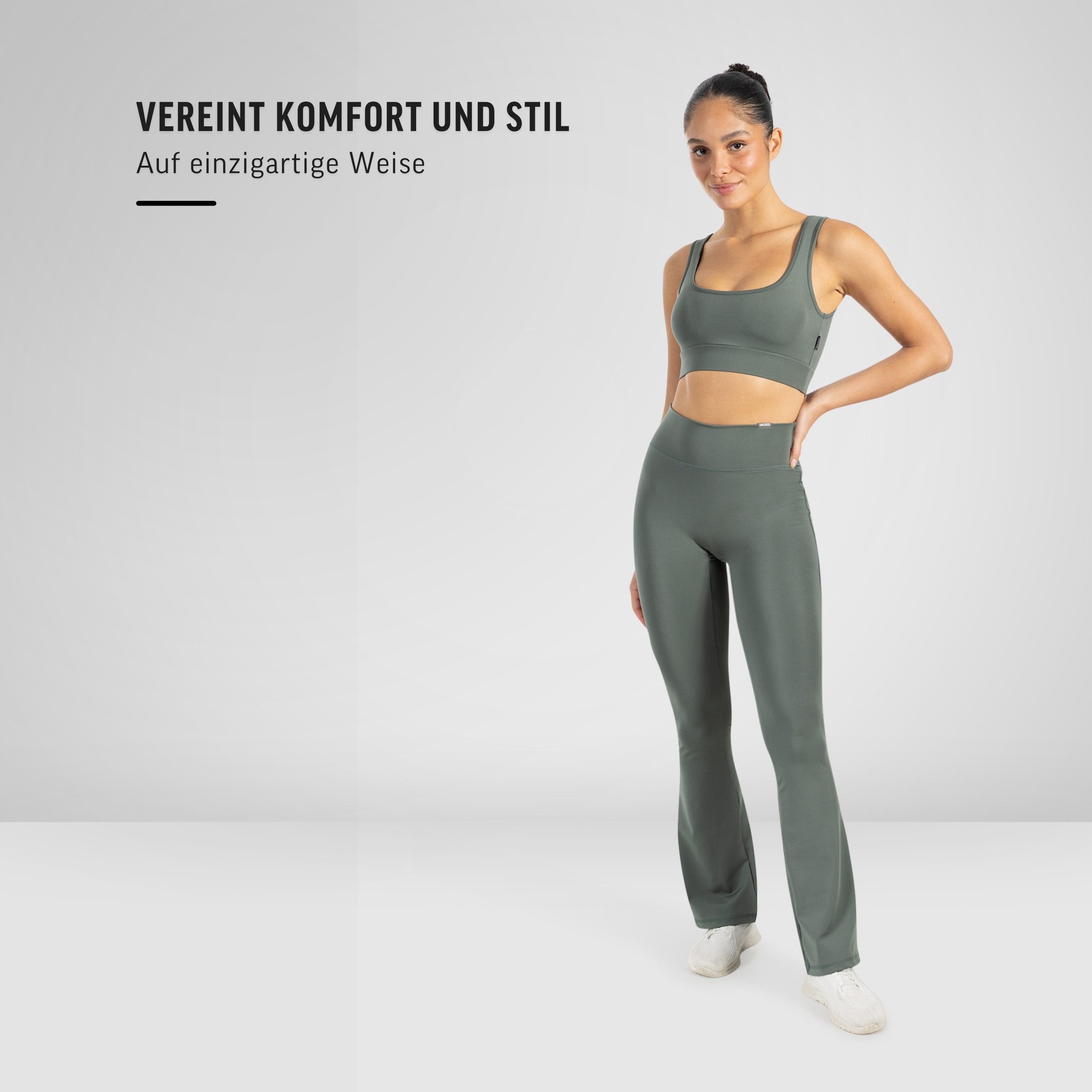 Smilodox Schlaghose Loreen, Flared Seamless Sportleggings, Schlaghose, Blickdicht Slim Fit Booty Yogahose, Elastisch Fitnessleggings, Gym, Freizeit