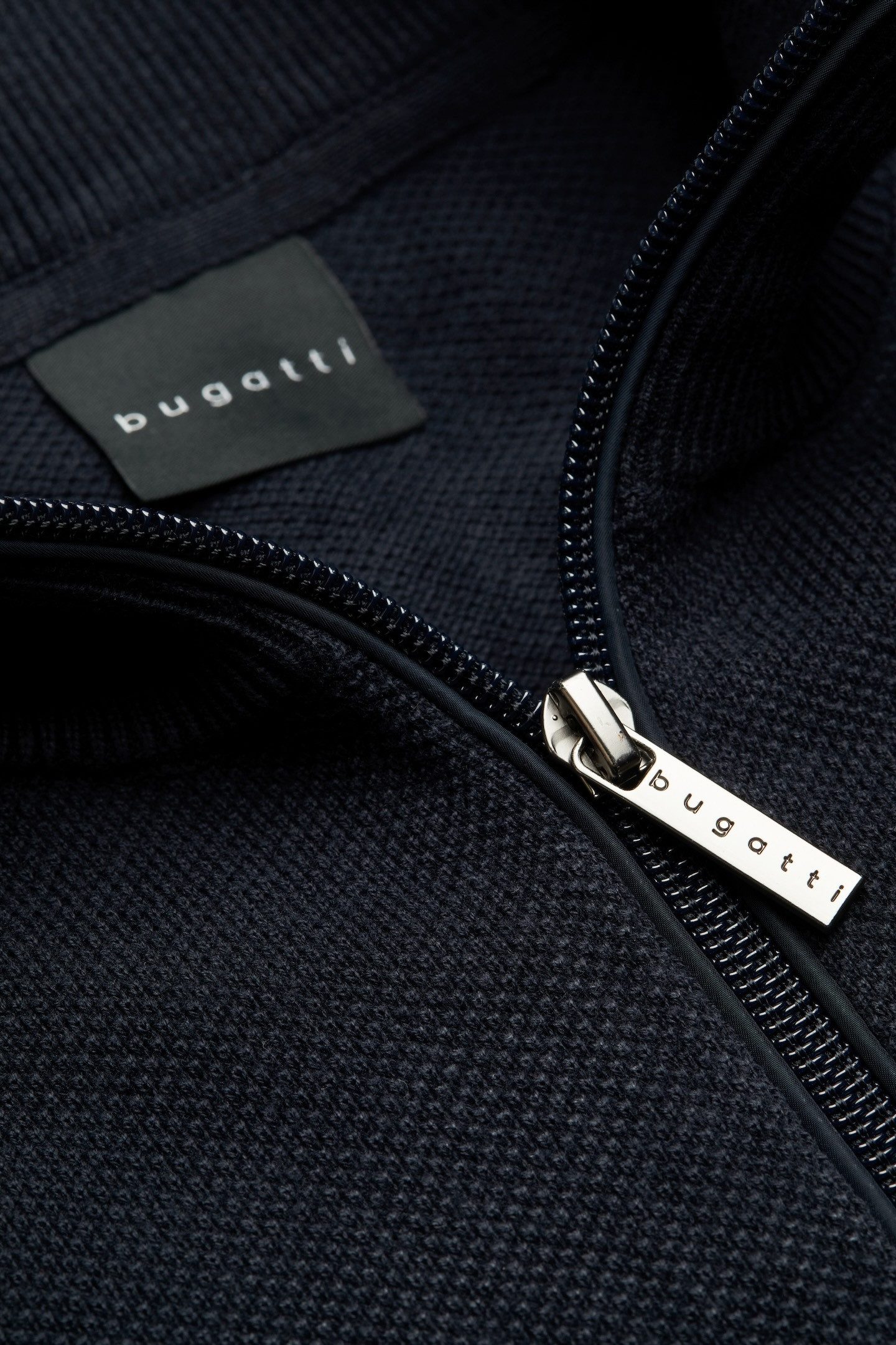 bugatti Troyer Basic Essential aus reiner Baumwolle