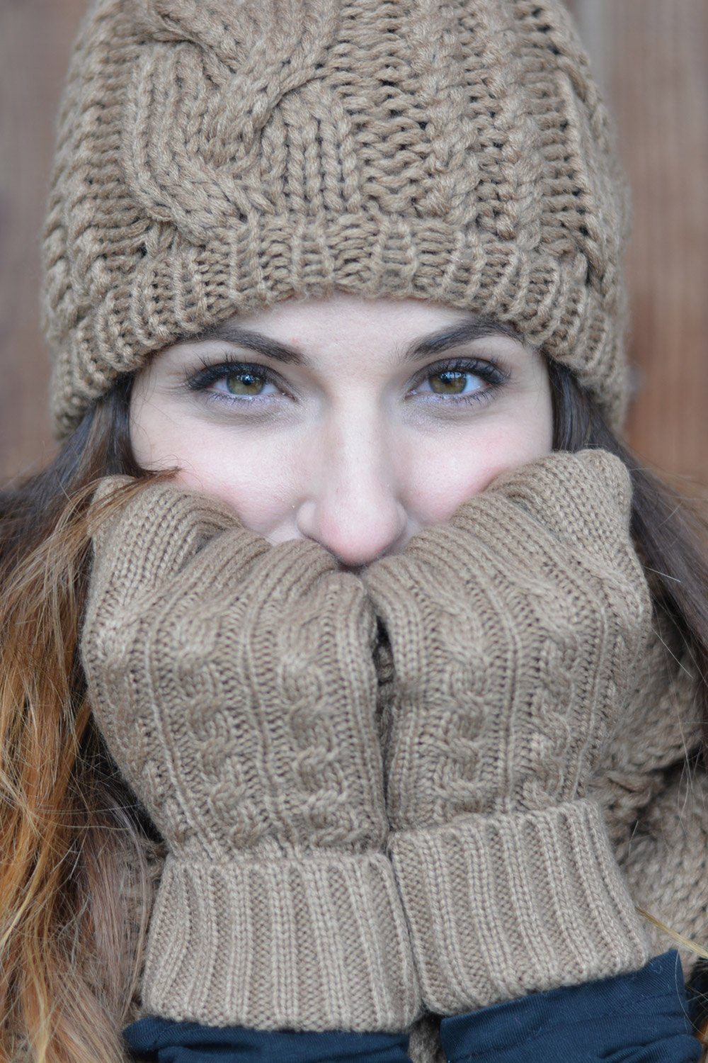 styleBREAKER Strickhandschuhe Strickhandschuhe mit Zopfmuster (1-St)