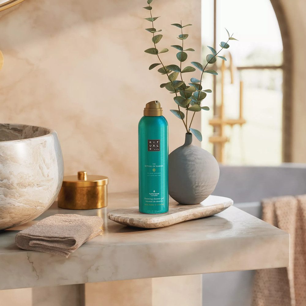 Rituals Duschgel Rituals The Ritual of Karma Foaming Shower Gel Duschschaum, Luxuriöser Duschschaum mit Lotusblüte & weißem Tee