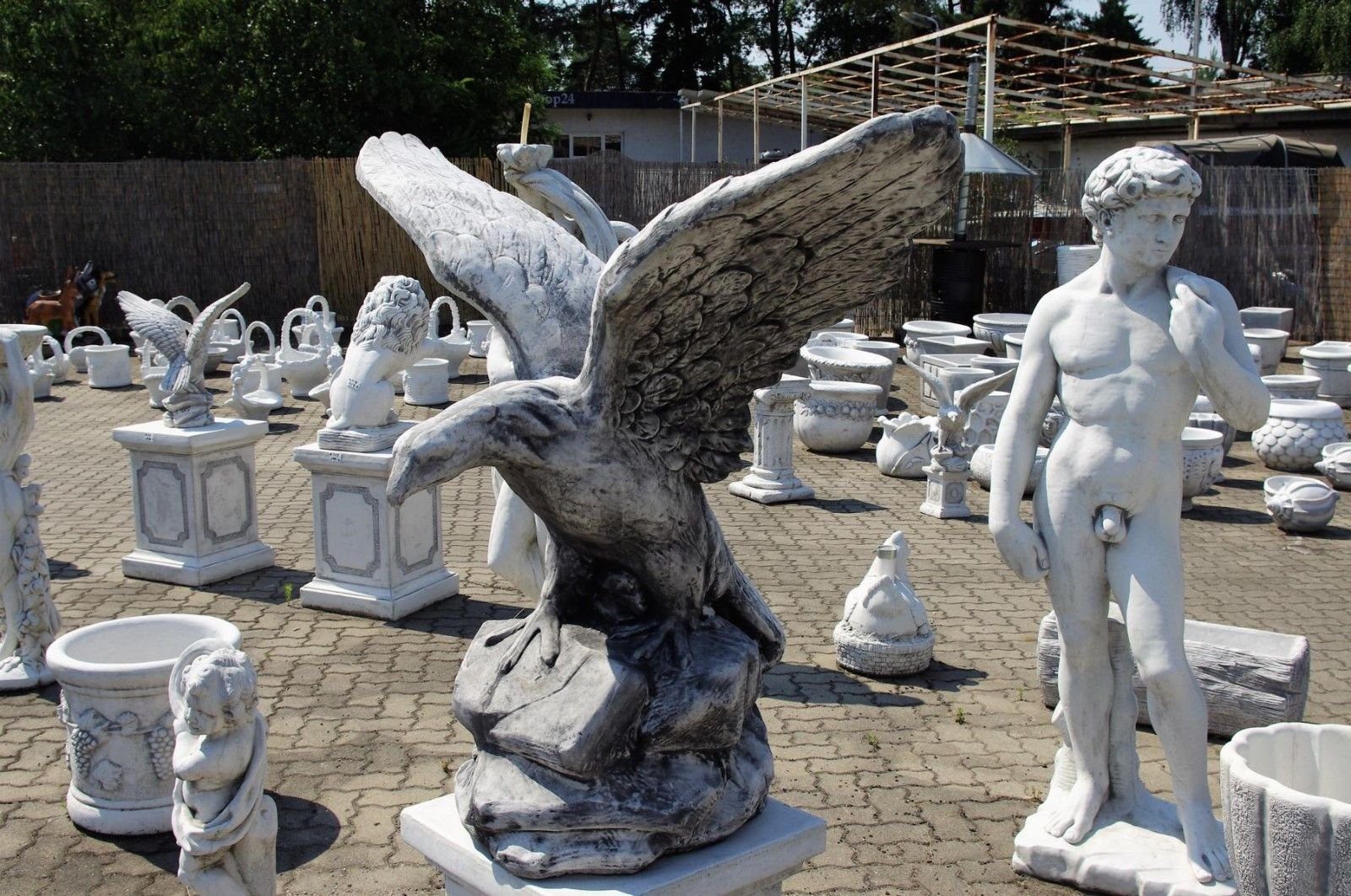 Gartenfigur x Gartenfigur Steinfigur Gewicht: XXL Antikes Adler Wohndesign 2 Lebensgroße Höhe: 106cm