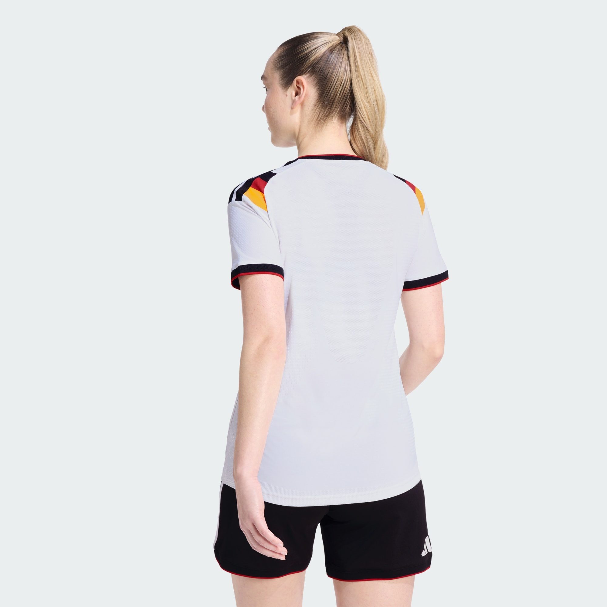 adidas Performance Fußballtrikot DEUTSCHLAND 26 AUTHENTIC HEIMTRIKOT FRAUENTEAM (1-tlg)