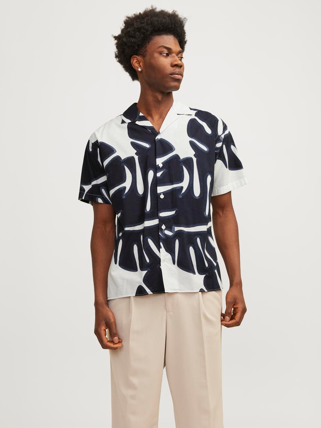 Jack & Jones Hawaiihemd JPRBLAPALMA RESORT SHIRT S/S SN