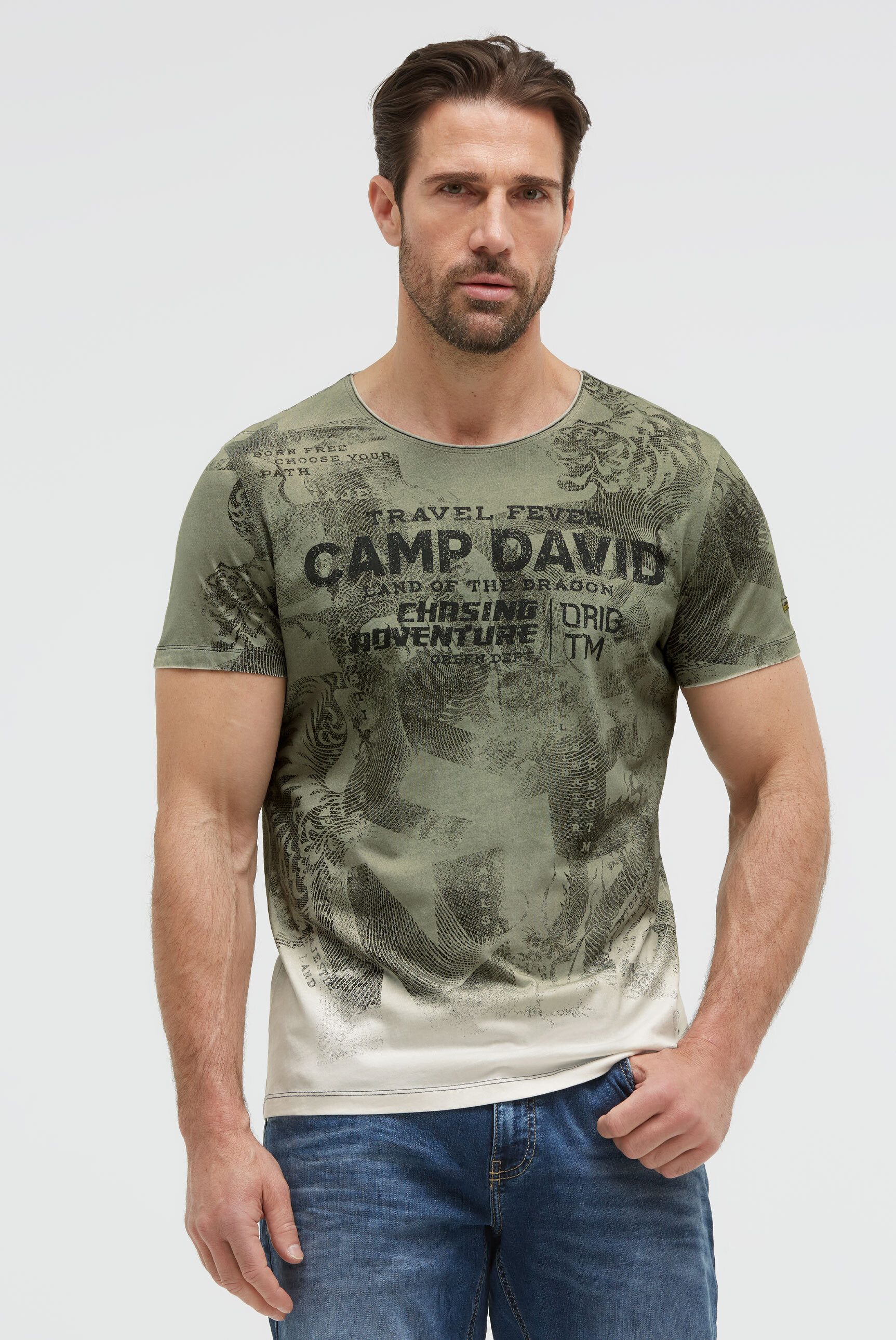 CAMP DAVID Rundhalsshirt mit offener Kante am Ausschnitt