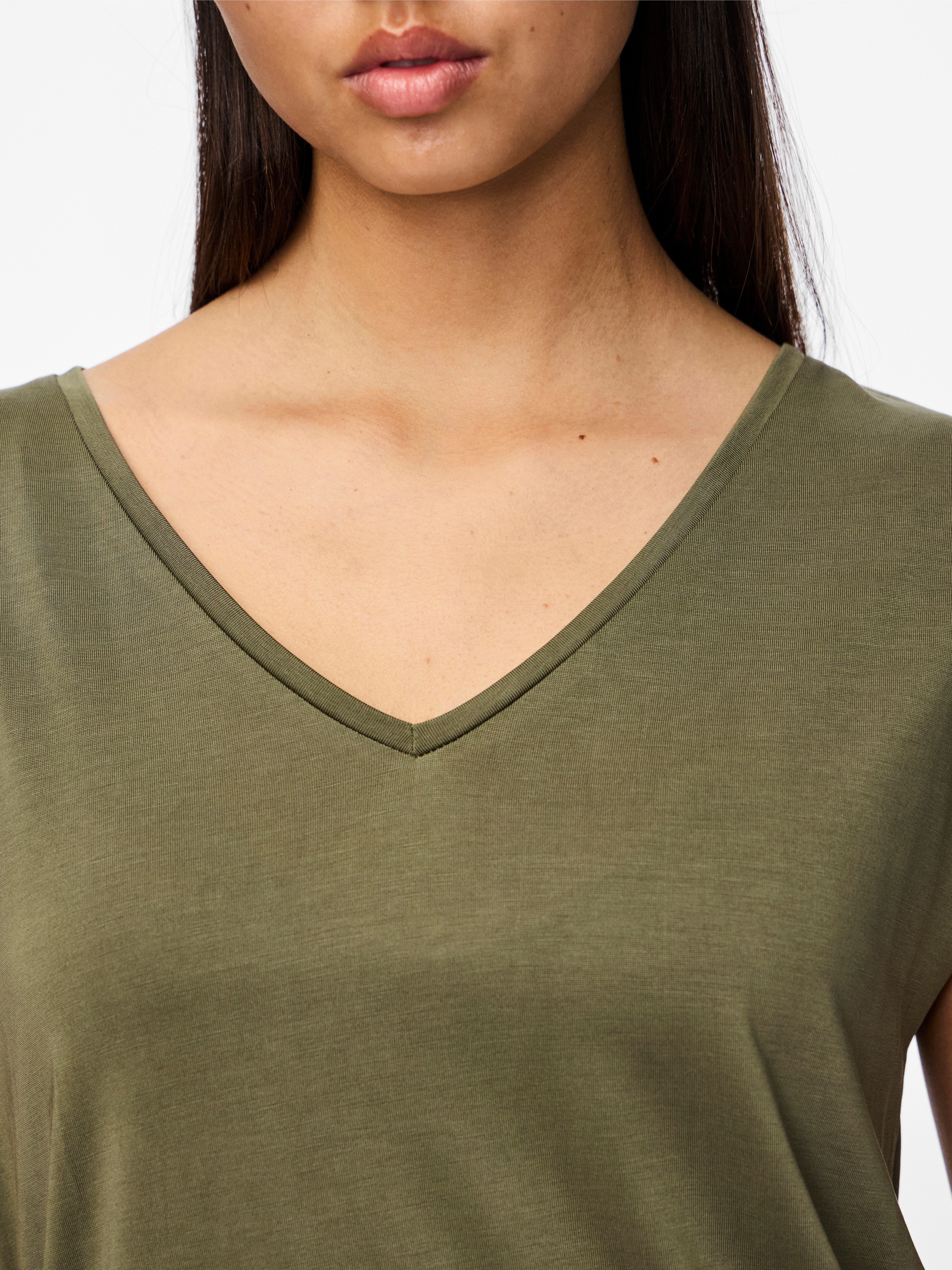 pieces Kurzarmshirt PCKAMALA TEE NOOS BC Materialmix, regular fit