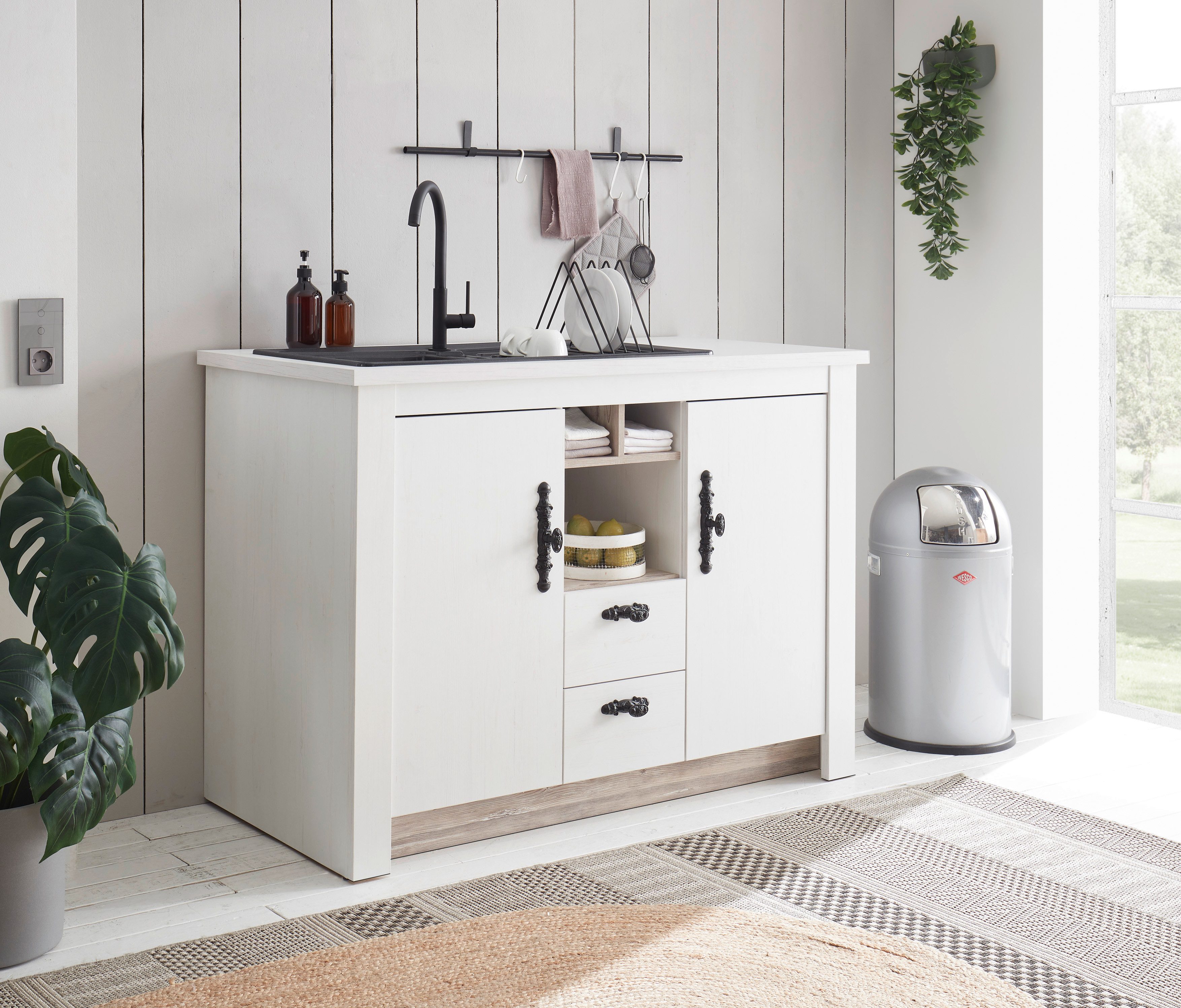 Home affaire Spülenschrank Florenz, Küchenunterschrank in Pinie Weiß, Unterschrank mit verschnörkeltem Metallgriff, im Landhausstil, Arbeitshöhe 92 cm