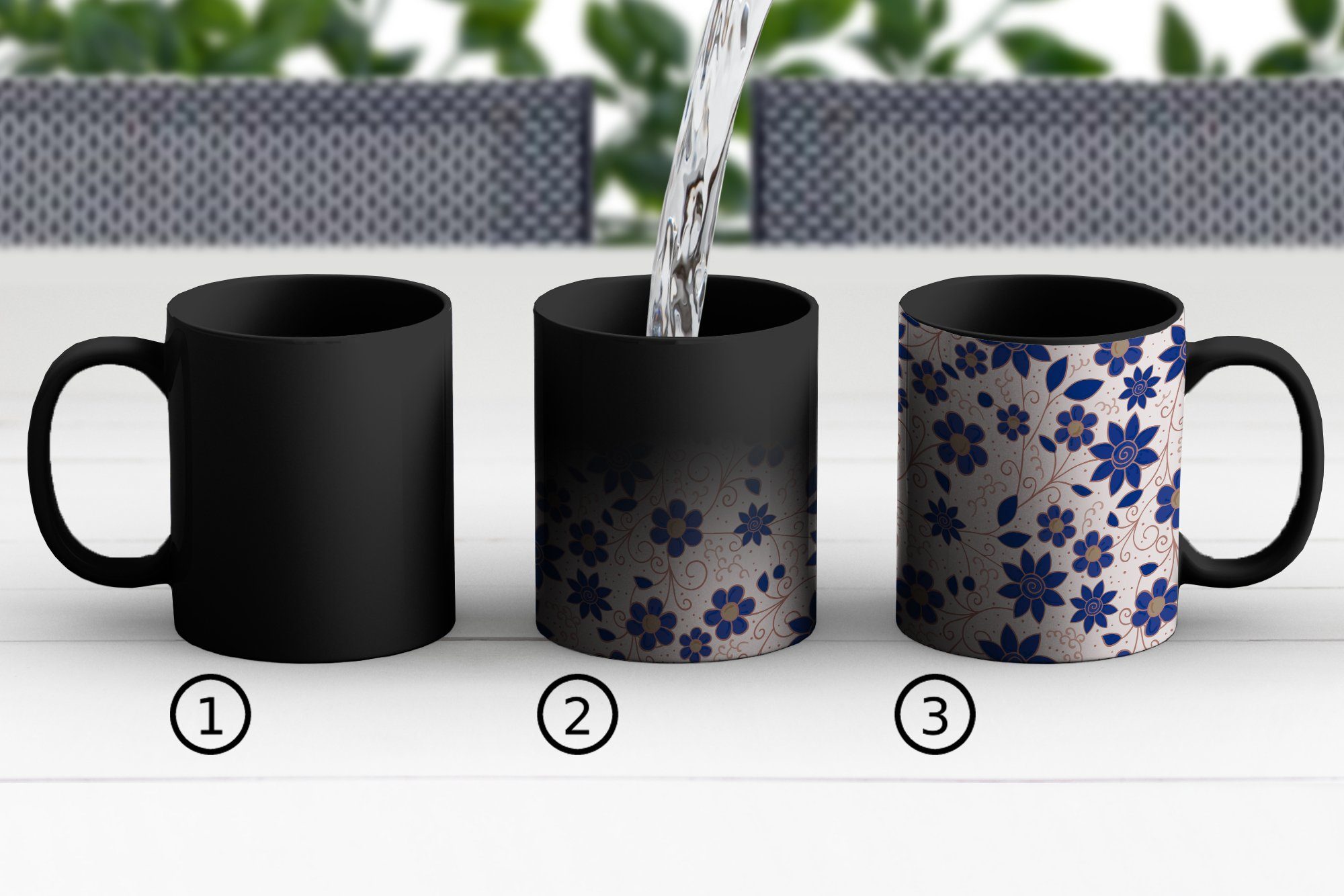 MuchoWow Tasse Blumen - Blau Japan Geschenk - Zaubertasse, Kaffeetassen, Farbwechsel, Teetasse, Keramik, Muster, 