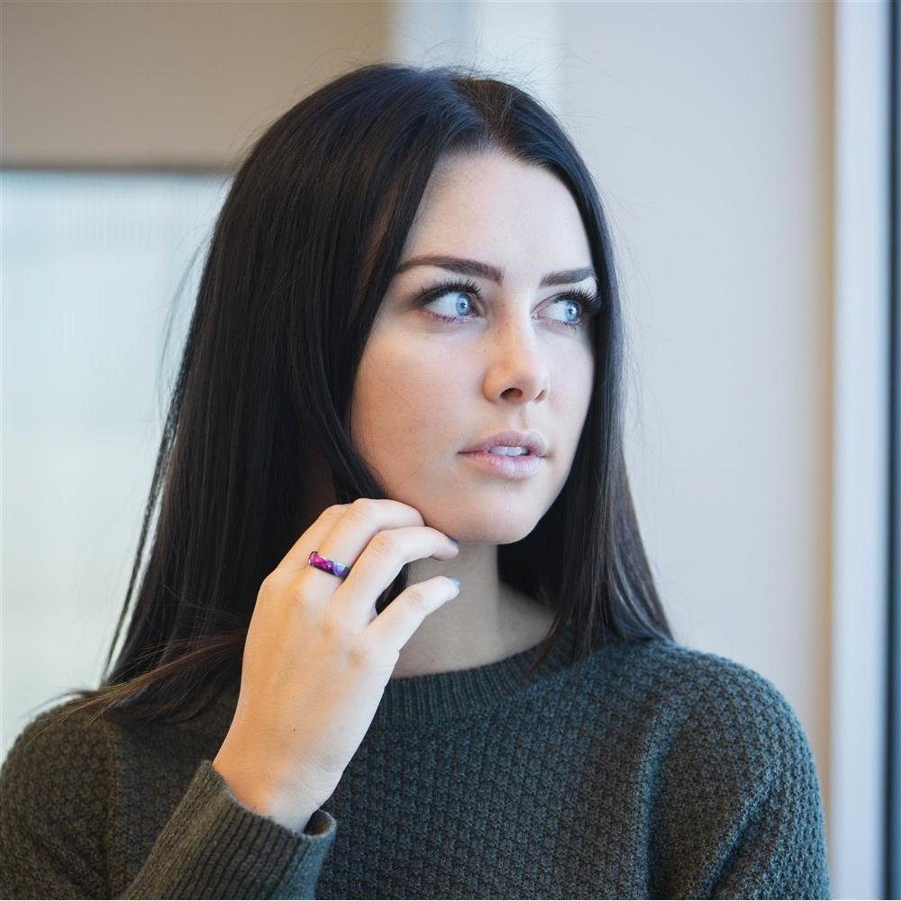 4. Bild von BUNGSA Fingerring Ring Regenbogen Bunt aus Edelstahl Unisex (Ring, 1-tlg), Damen Herren