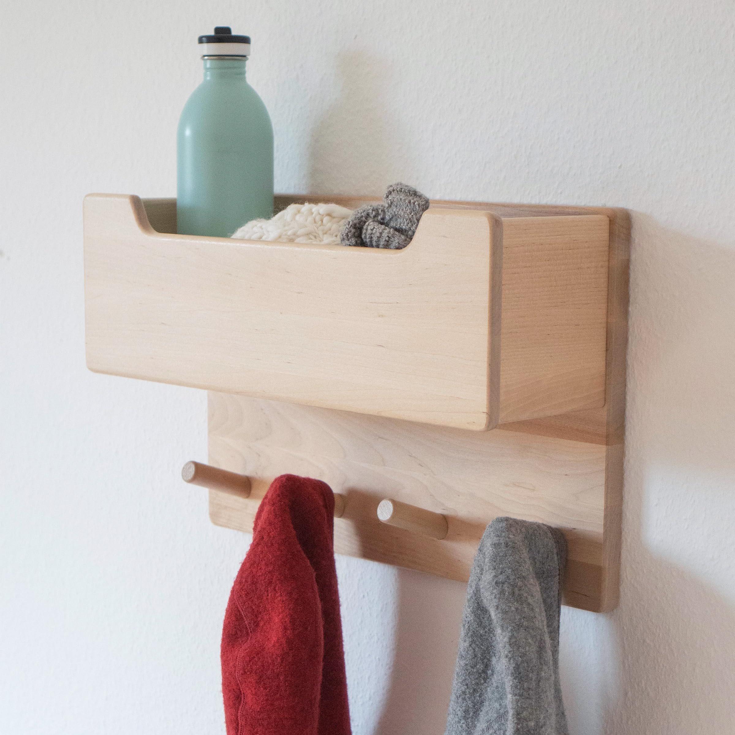 Ehrenkind Wandgarderobe für Kinder, Kindergarderobe (Garderobe Kinder, Garderobe für Kinderzimmer, Kinder Garderobe), aus massivem und nachhaltigem Holz - nach  – Bild 4 von 5