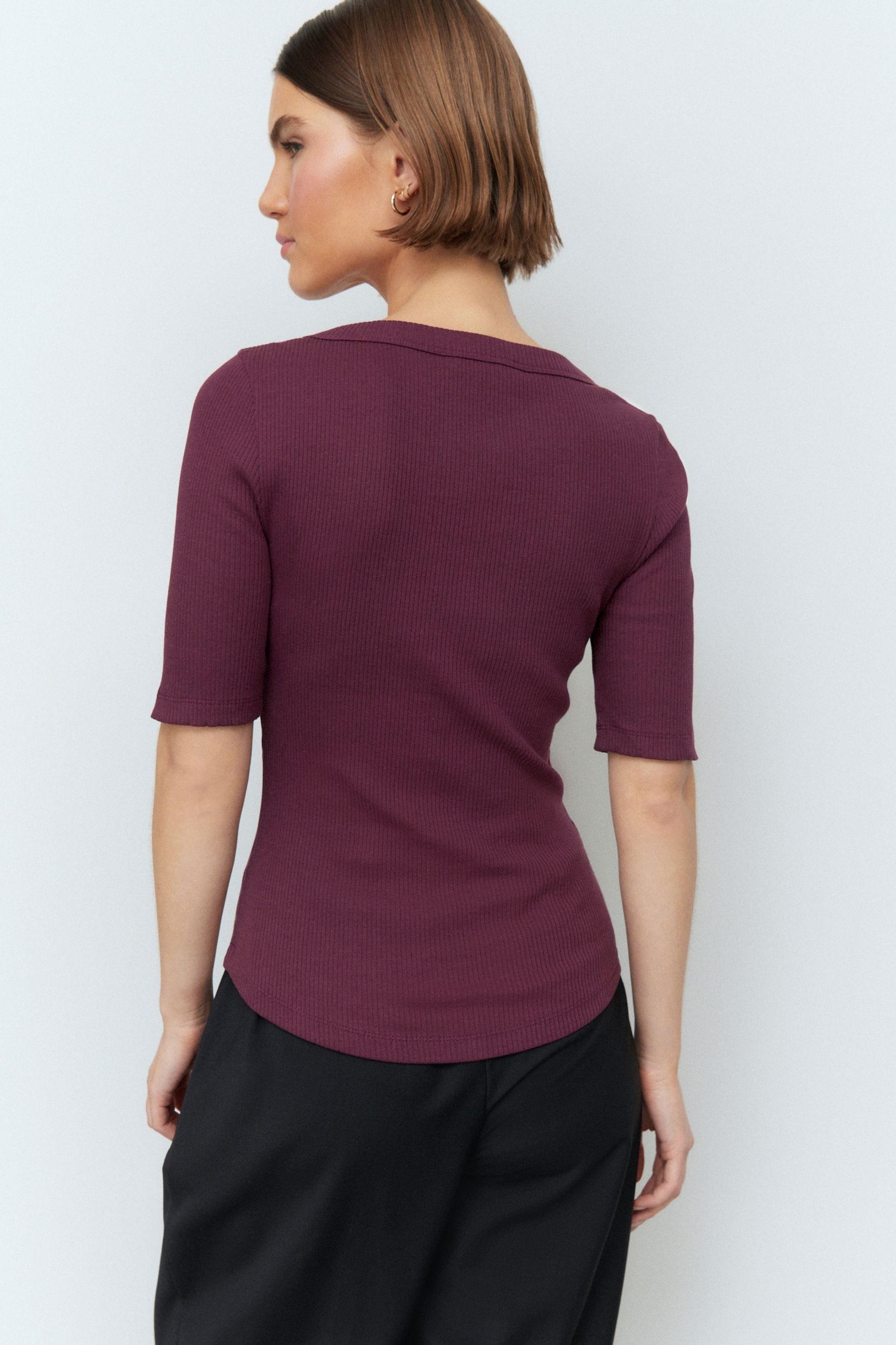 Next Henleyshirt Geripptes Henley-Kurzarmoberteil mit Knöpfen (1-tlg) günstig online kaufen