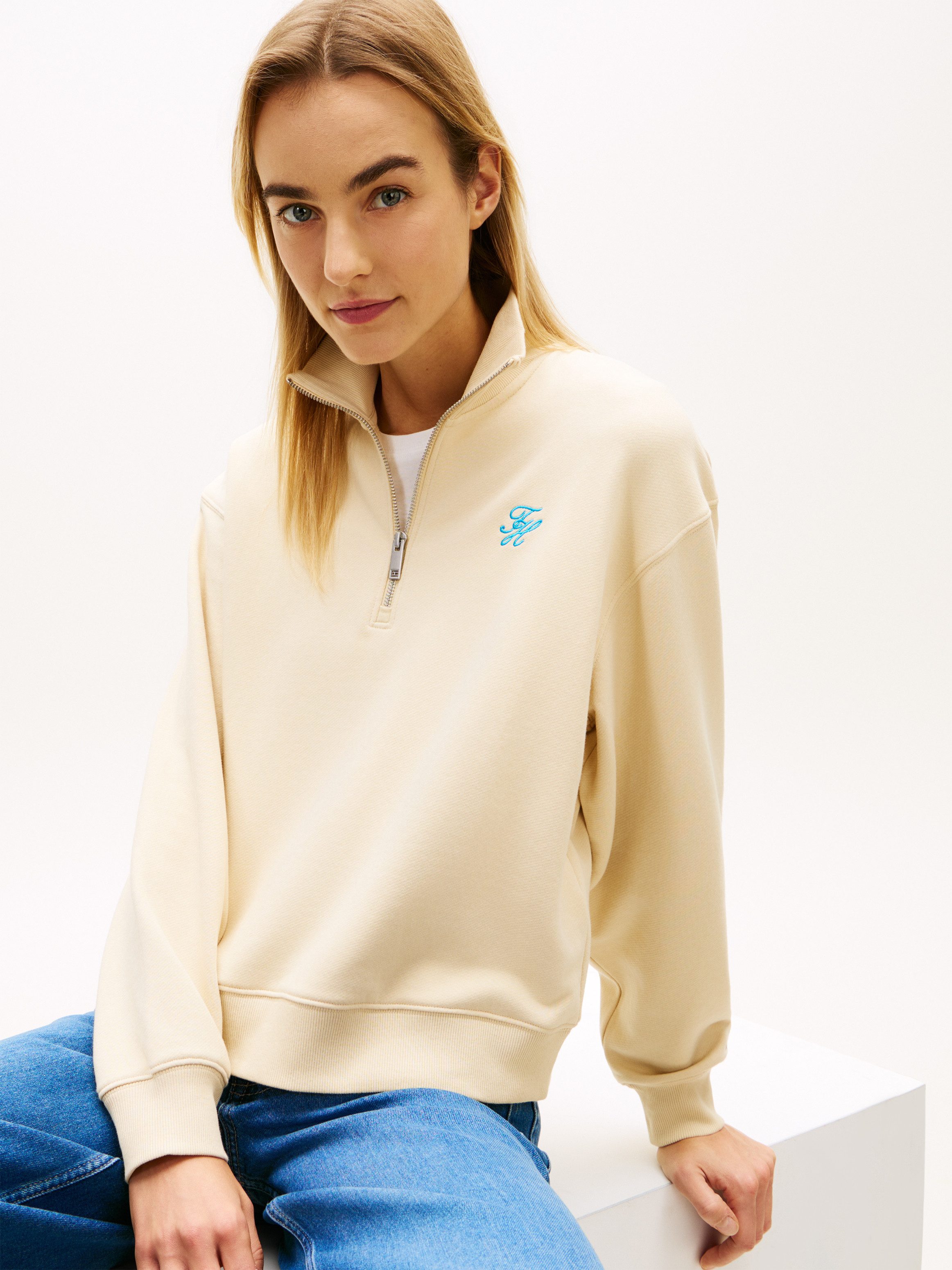 Tommy Hilfiger Sweatshirt TH SCRIPT REG HALF-ZIP mit Logo-Stickerei, Stehkragen, Regular Fit