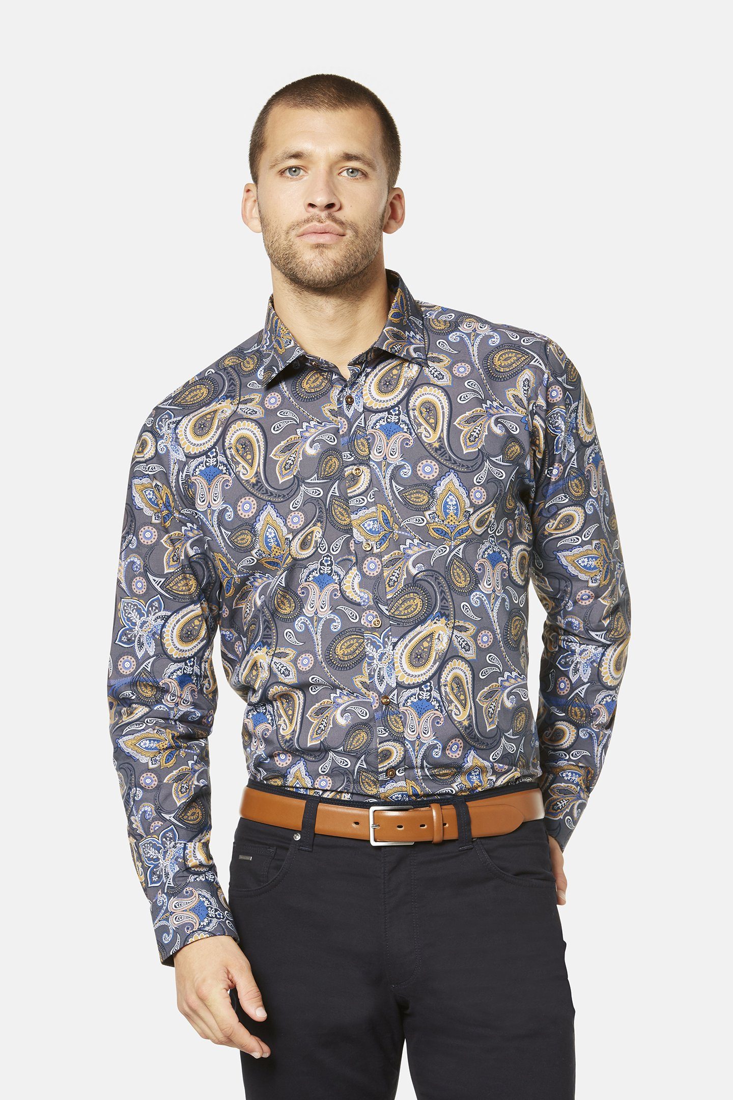 bugatti Langarmhemd mit einem auffälligen Paisley-Muster ...