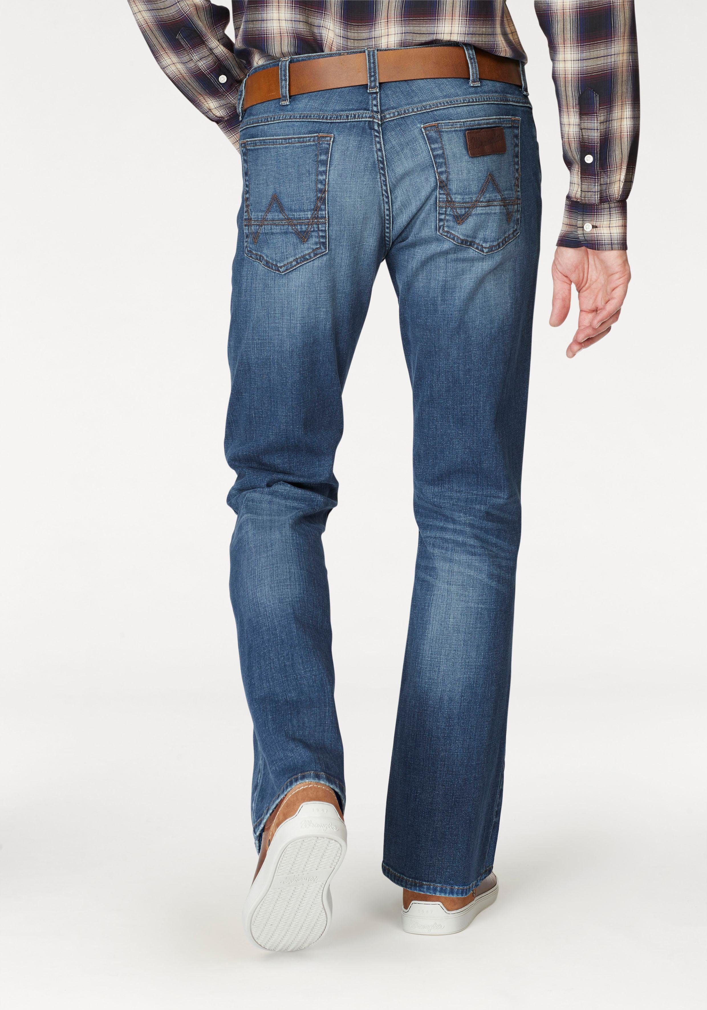 Wrangler Bootcut-Jeans »Jacksville« online kaufen | OTTO