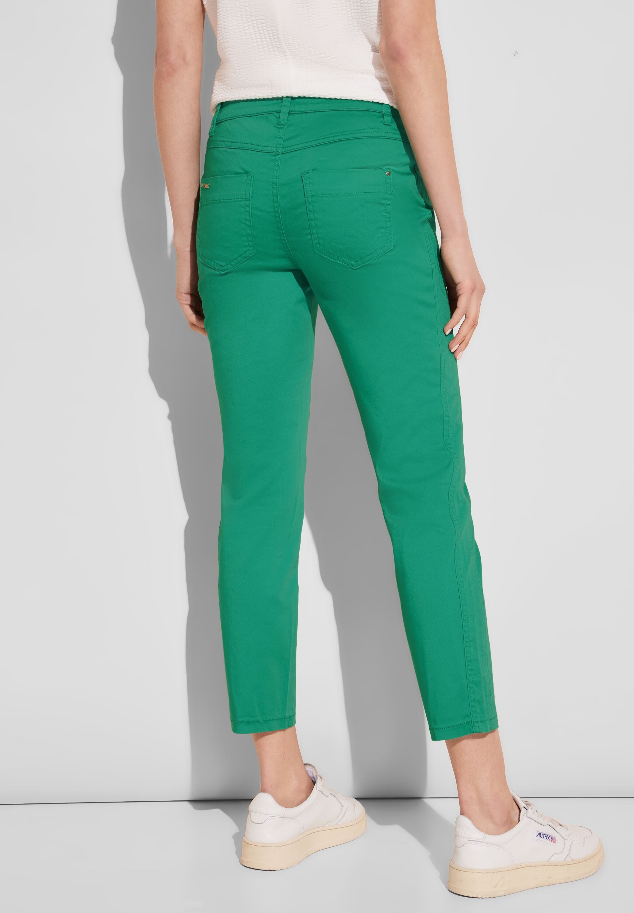 STREET ONE Chinohose Middle Waist günstig online kaufen
