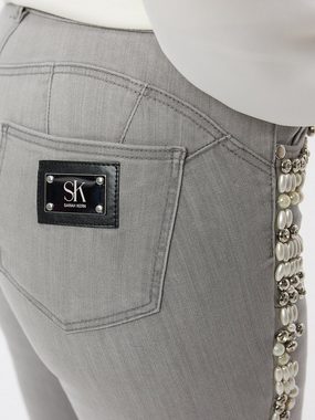 Sarah Kern Skinny-fit-Jeans Röhrenjeans koerpernah mit Perlenbesatz