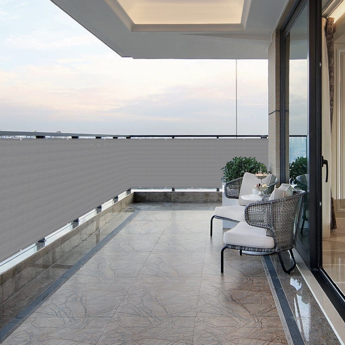 Sekey Balkonsichtschutz Balkonverkleidungen Sichtschutz Balkonbespannung Windschutz, aus HDPE Sonnenschutz, Wetterfest, Blickdicht für Balkon und Terrasse – Bild 2 von 5