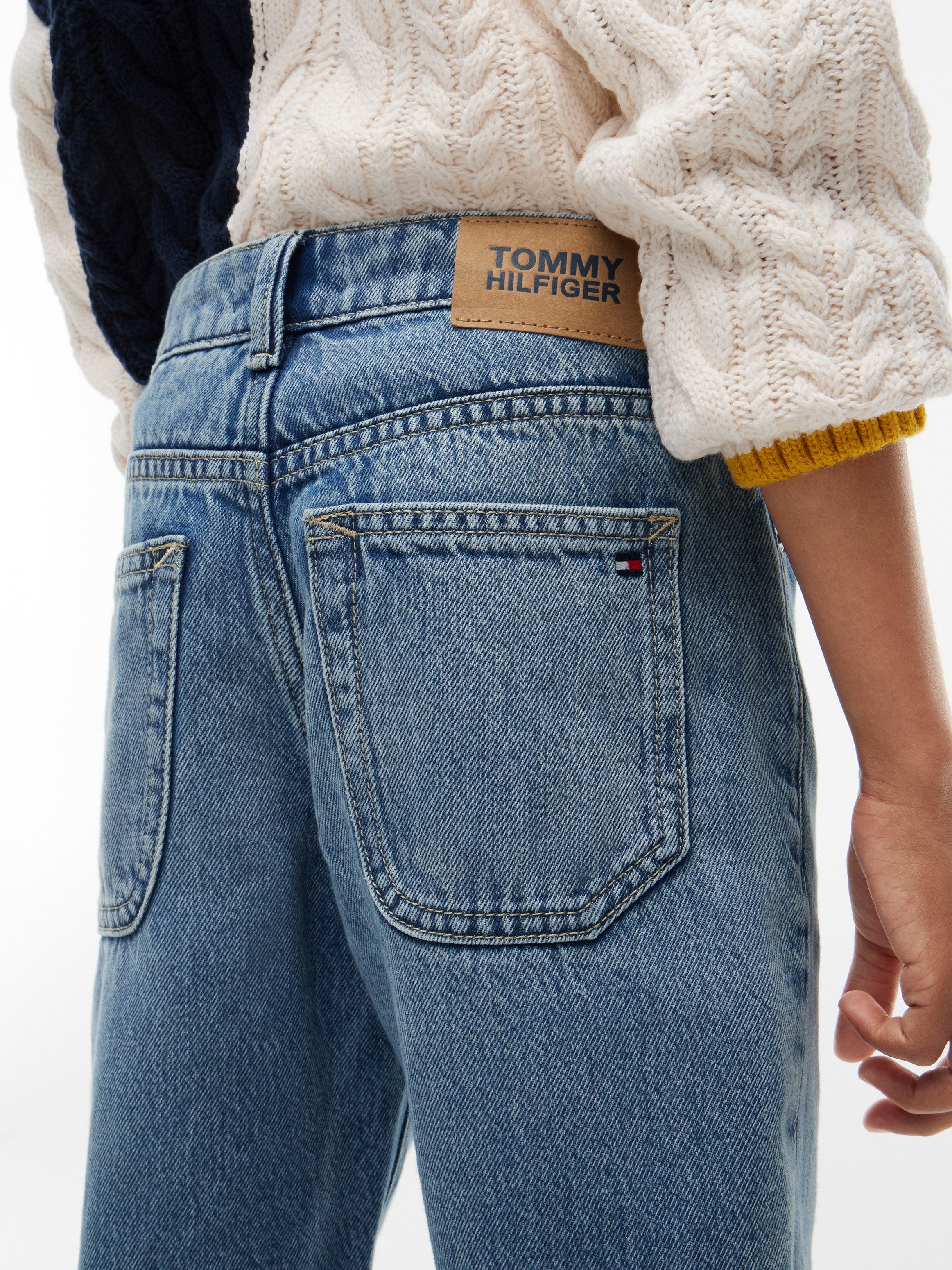 Tommy Hilfiger 5-Pocket-Jeans Straight Fit, Kinder bis 16 Jahre – Bild 3 von 5