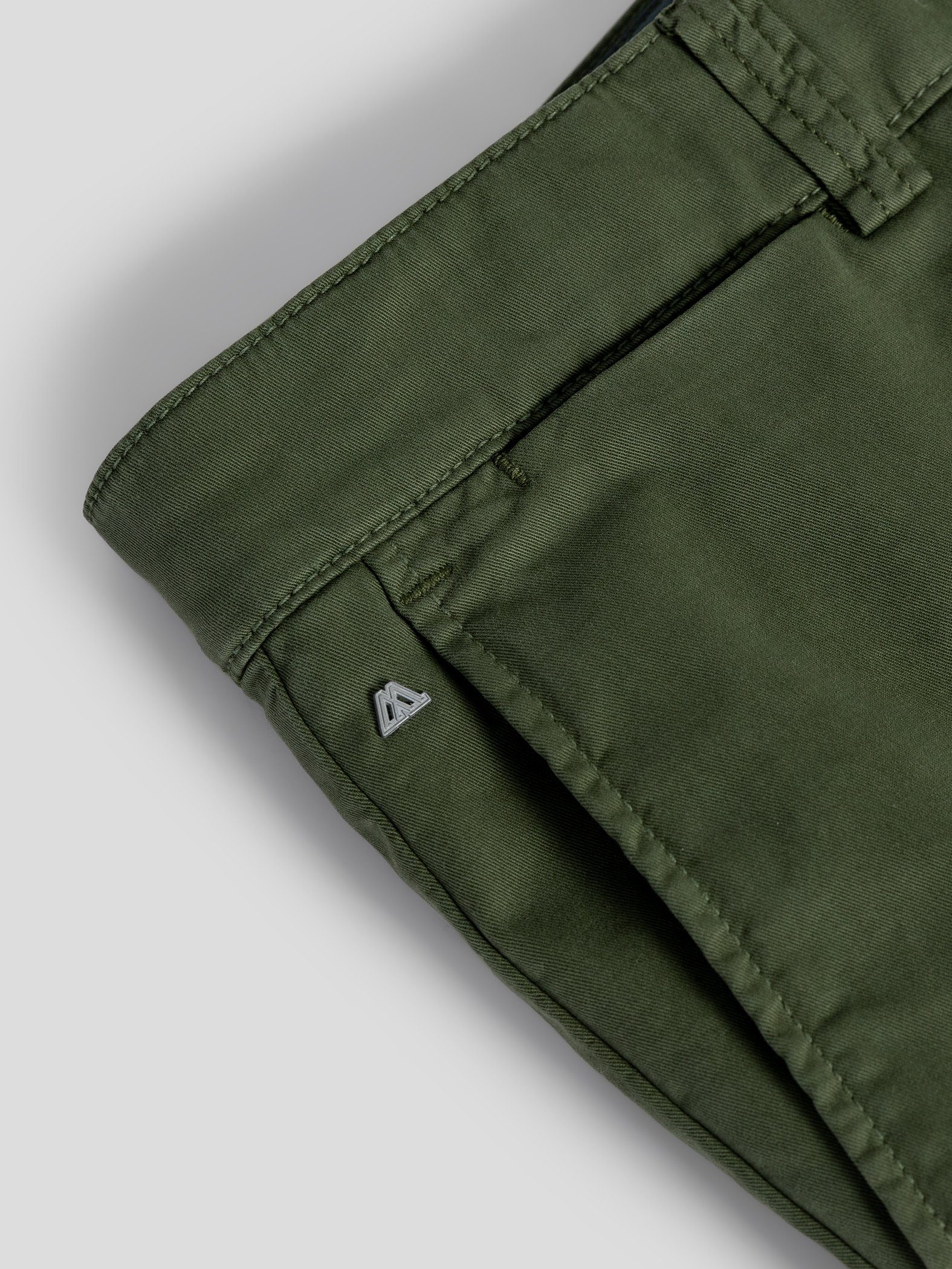 TwoMates Shorts Shorts mit elastischem GOTS-zertifiziert Bund, Grün Farbauswahl