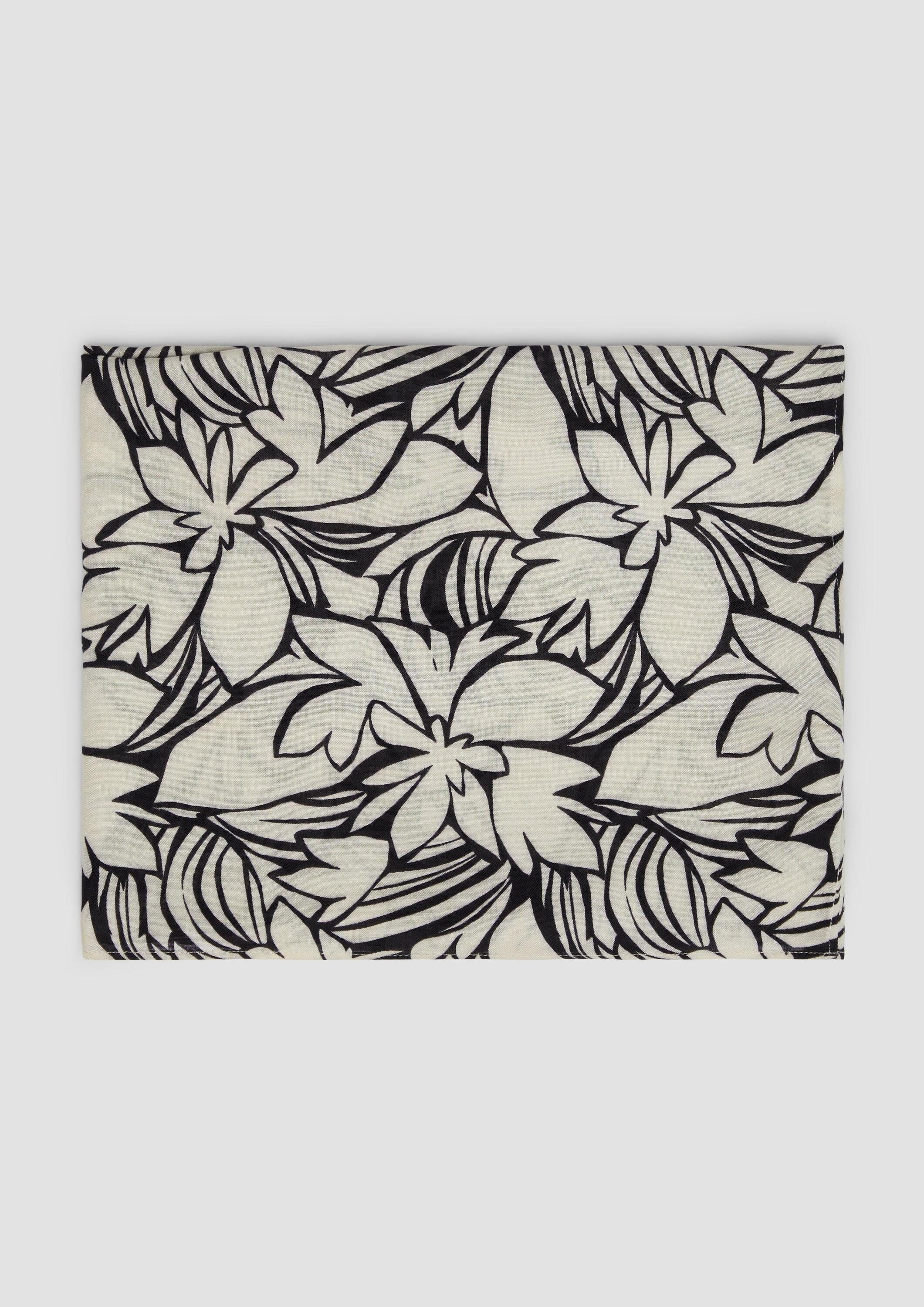 s.Oliver Loop Snood, Floraler Loop-Schal aus Viskose mit Artwork-Details