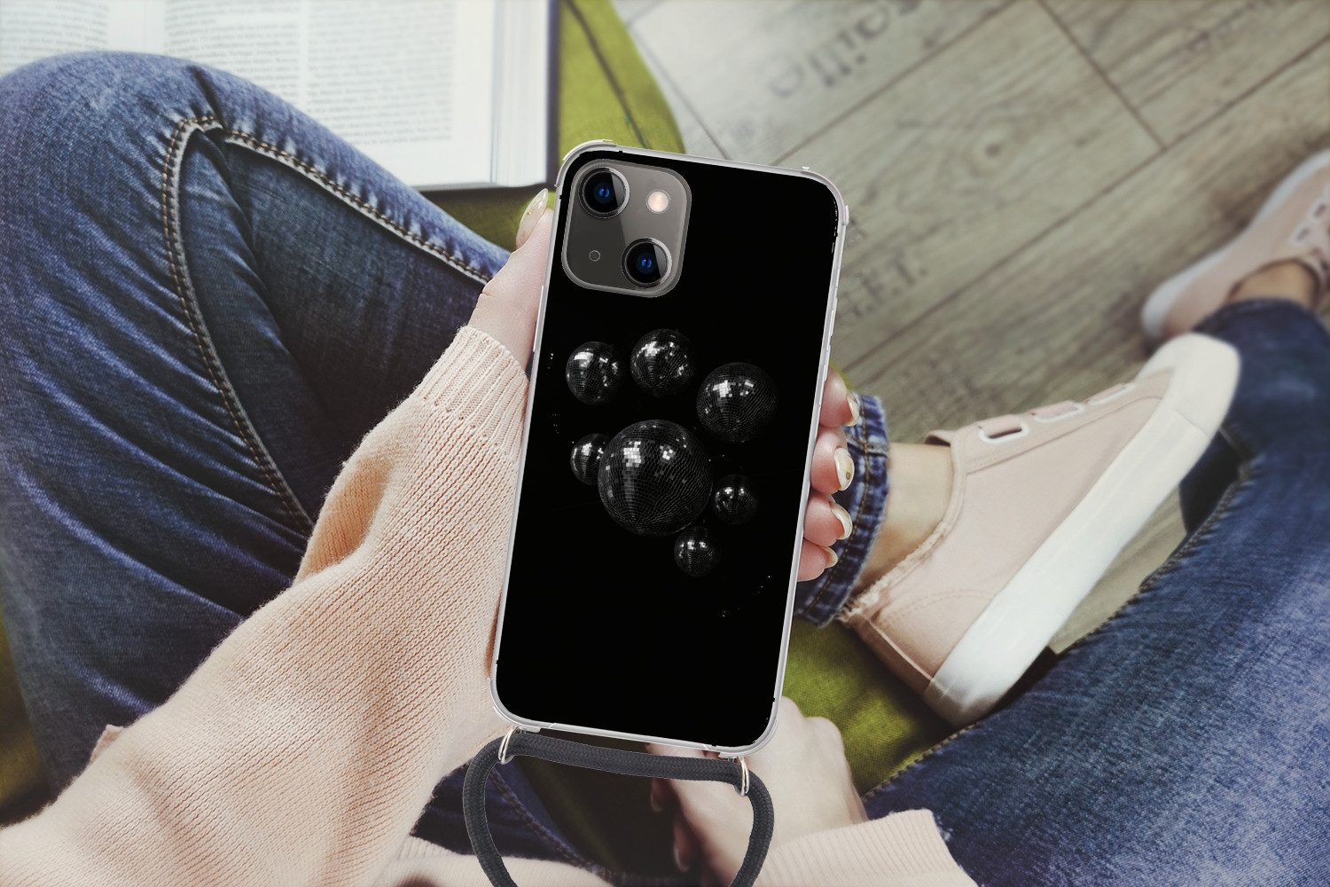 MuchoWow Handyhülle für Apple iPhone 13 Mini Disco-Kugeln - Minimalistisch - Schwarz, Tragbare Handyhüllen mit Kette zum umhängen, Handykette Handyband
