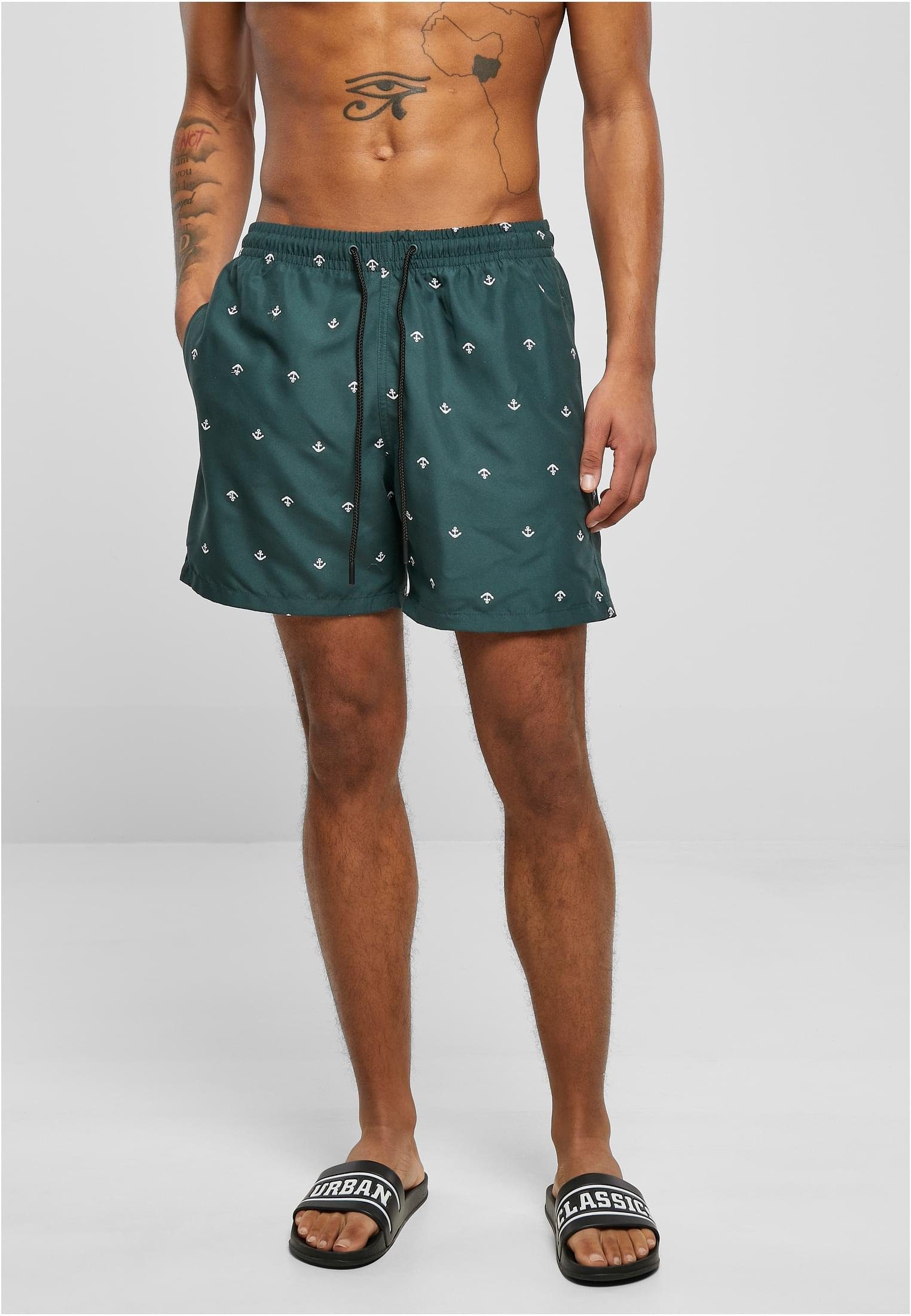 URBAN CLASSICS Badeshorts Herren Embroidery Swim Shorts anchor/bottlegreen/white