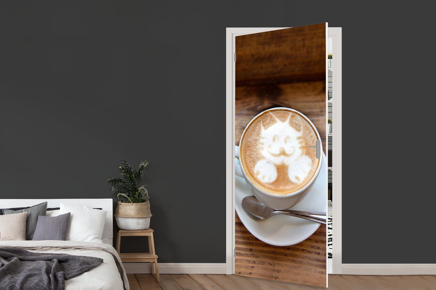MuchoWow Türtapete Art für 75x205 St), im eines Eine Türaufkleber, cm Tür, Matt, (1 Fototapete bedruckt, als ist Latte Katze Cappuccinos abgebildet, Schaum