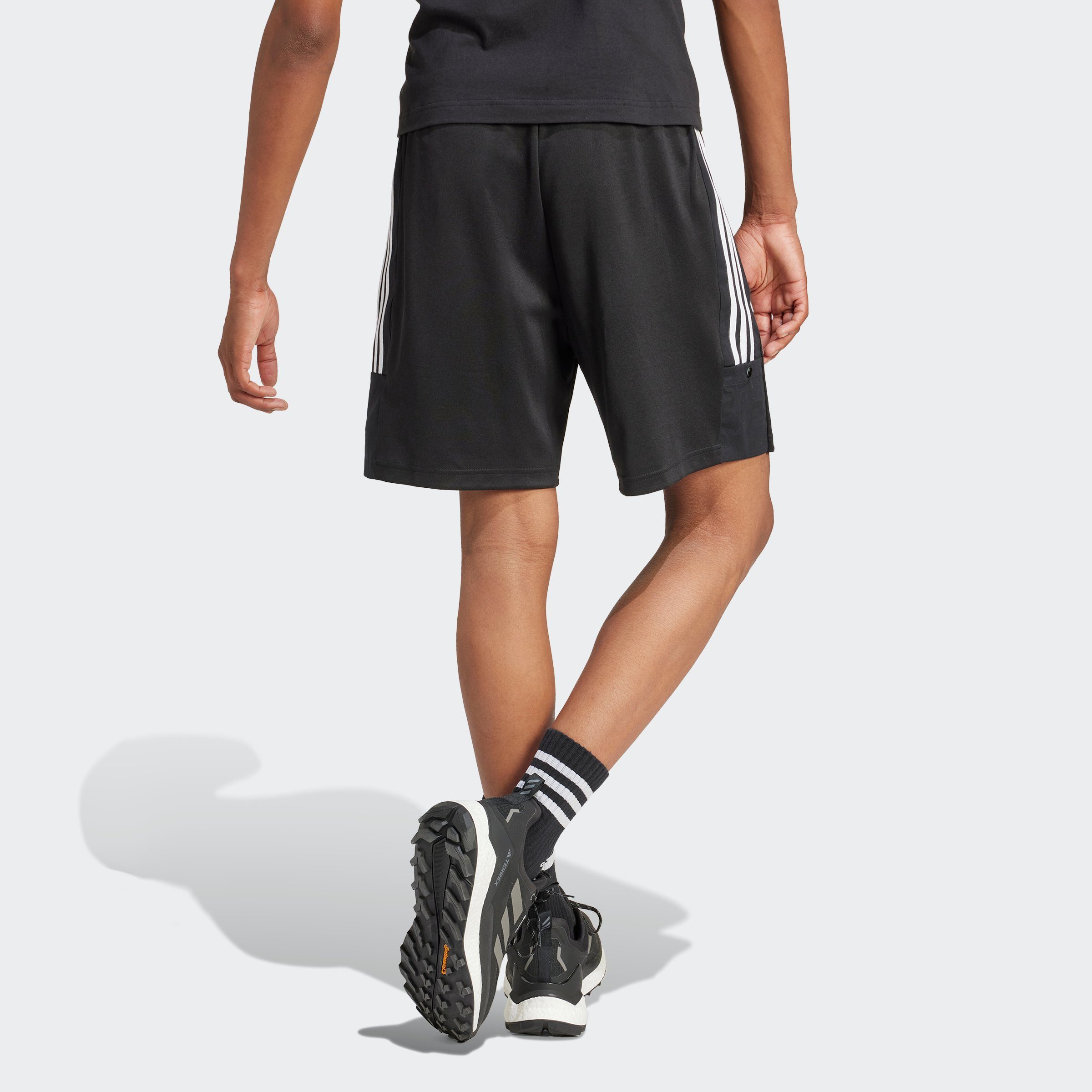 adidas Sportswear Shorts M TIRO SHO günstig online kaufen
