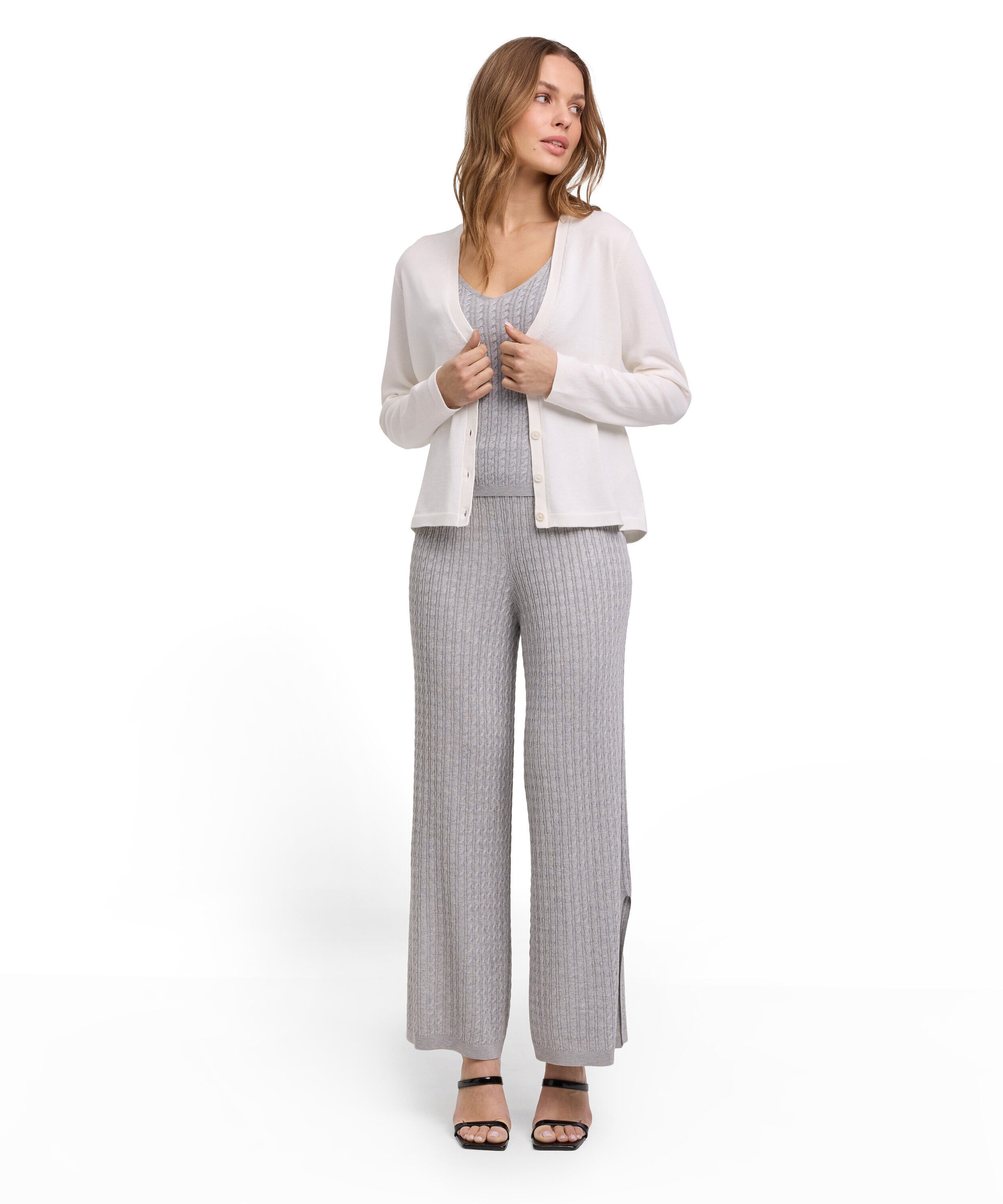 FALKE Strickjacke Pure Cotton (1-tlg) mit Bio-Baumwolle