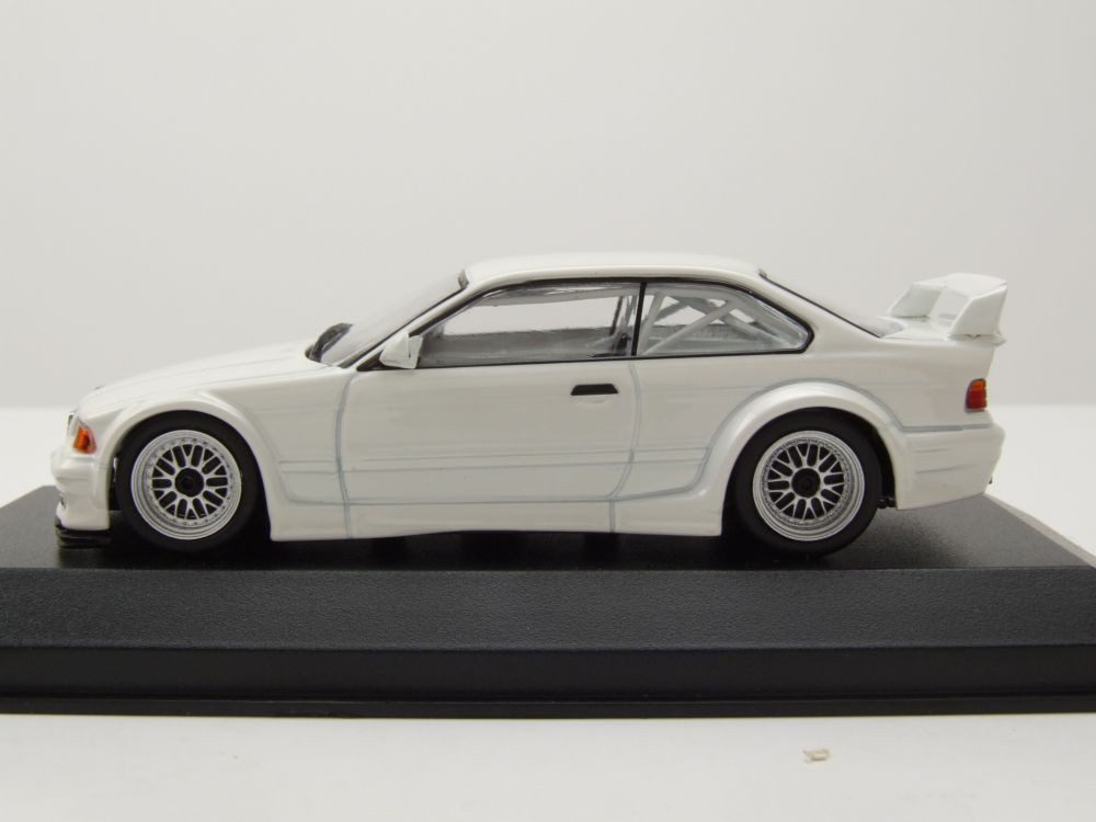 Maxichamps Modellauto BMW M3 E36 GTR 1993 weiß, Maßstab 1:43