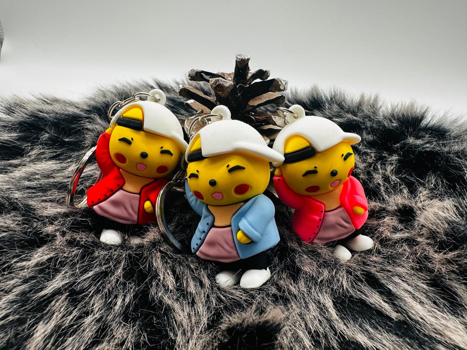soma Schlüsselanhänger Schlüsselanhänger Pokemon Pikachu 6cm Geschenk Cartoon rosa (1-tlg), Schlüsselanhänger Haustierschlüsselanhänger Geschenk Hund Frau Herren