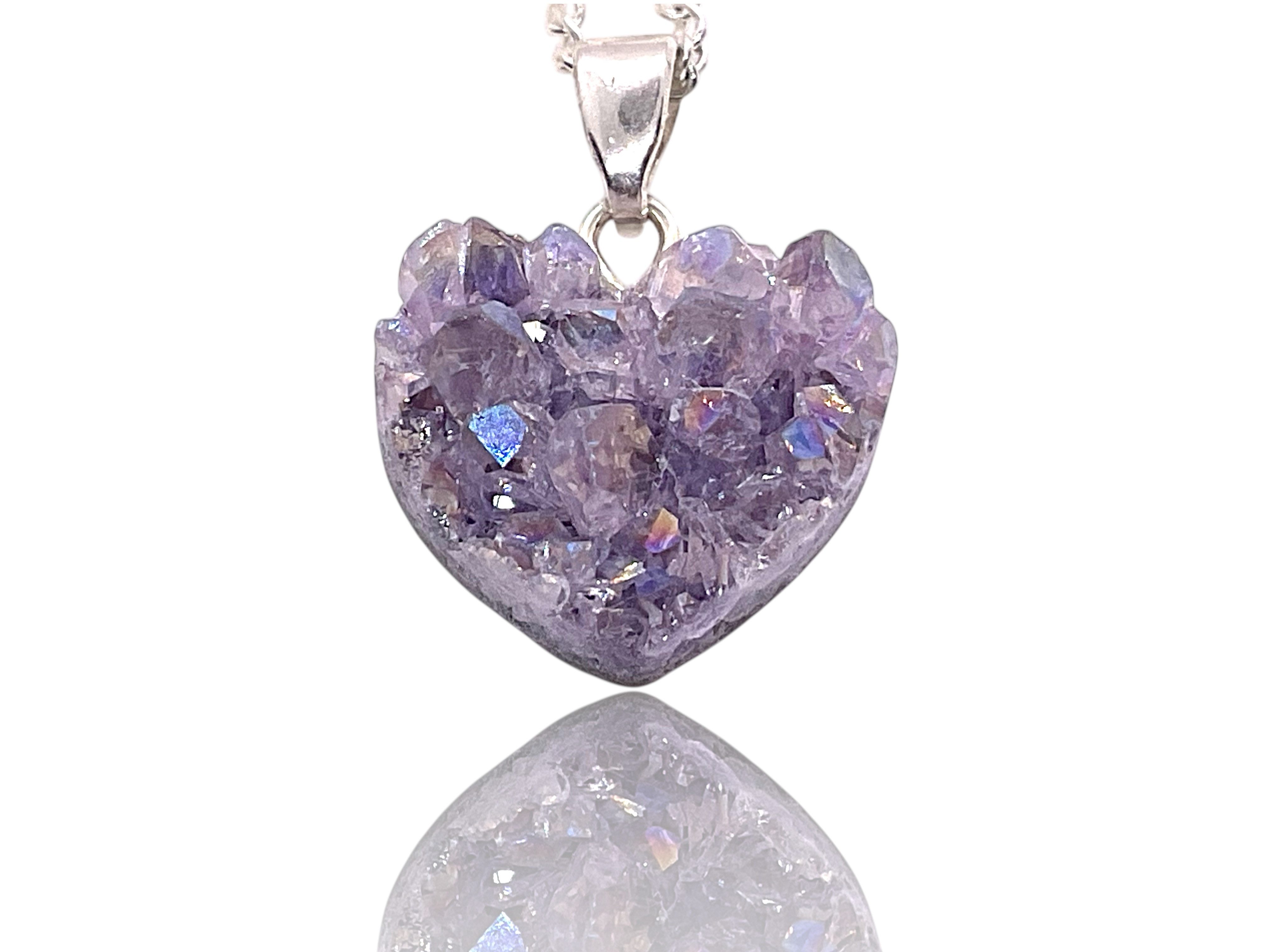 Steinfixx® Herzanhänger Amethyst Kristallcluster - 925 Silber - Titanium Aura (natürlich, elegant durch Veredelung, 1-tlg., inclusive Geschenkbox, Handmade), mit Gold, Silber, Platin und Titan bedampft, Aura-Schimmern