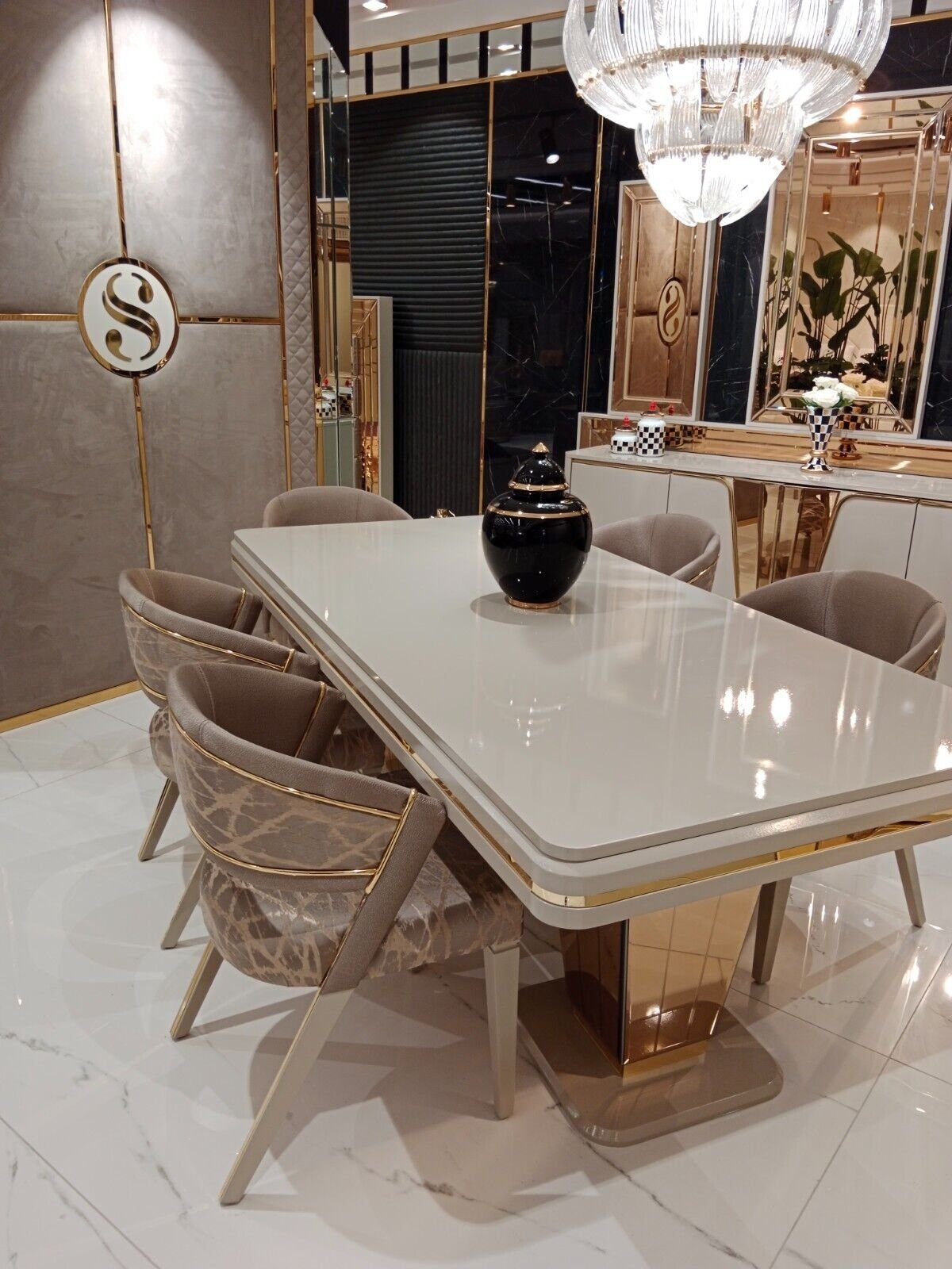 JVmoebel Esszimmerstuhl Luxuriöser 4x Stühle Luxuriöse Exklusives Design und Hochwertige (4 St)