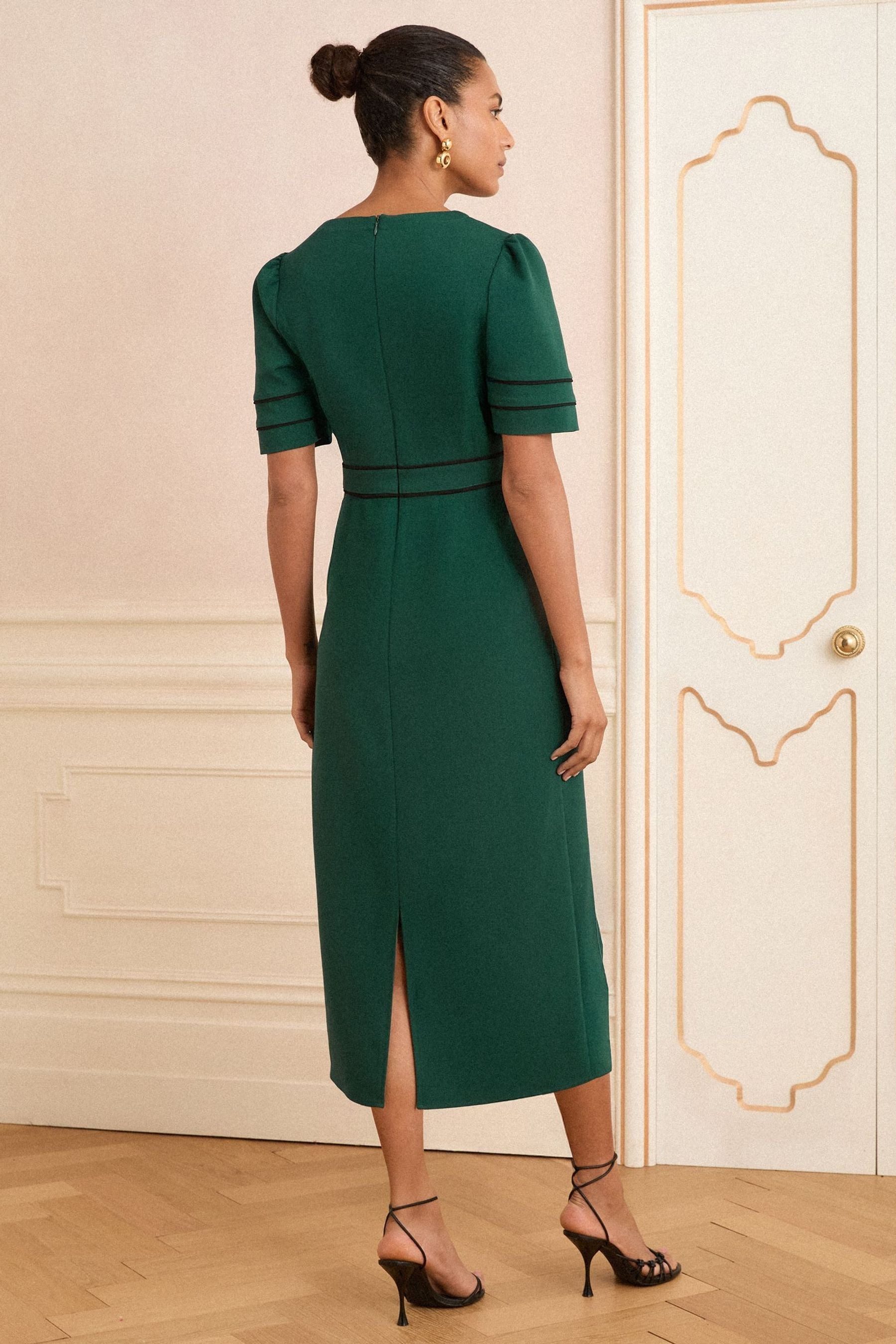 Love & Roses Midikleid Love & Roses Enges Midikleid aus Crêpe (1-tlg) günstig online kaufen