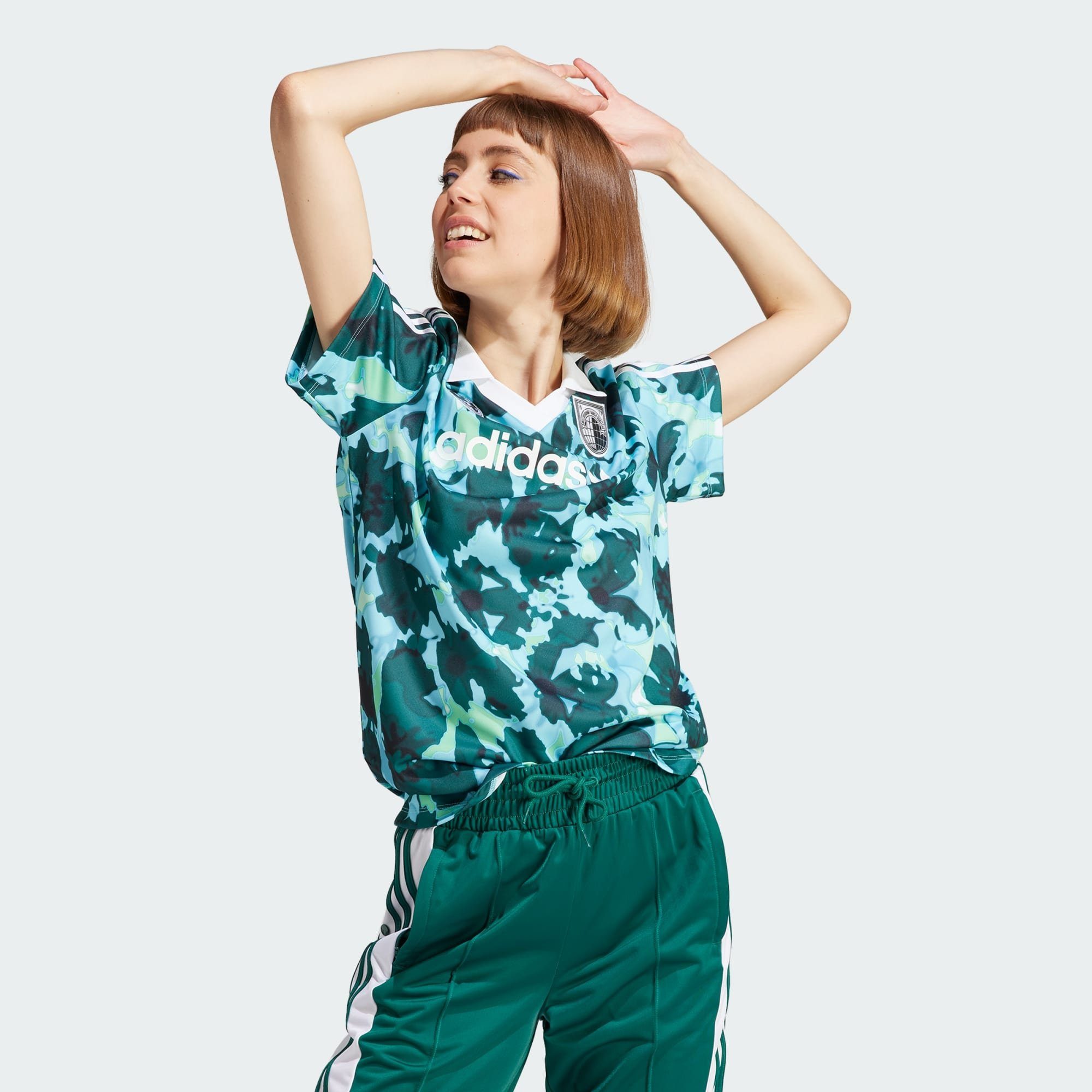 adidas Originals T-Shirt ALLOVER PRINT SHORT SLEEVE TRIKOT Collegiate Green