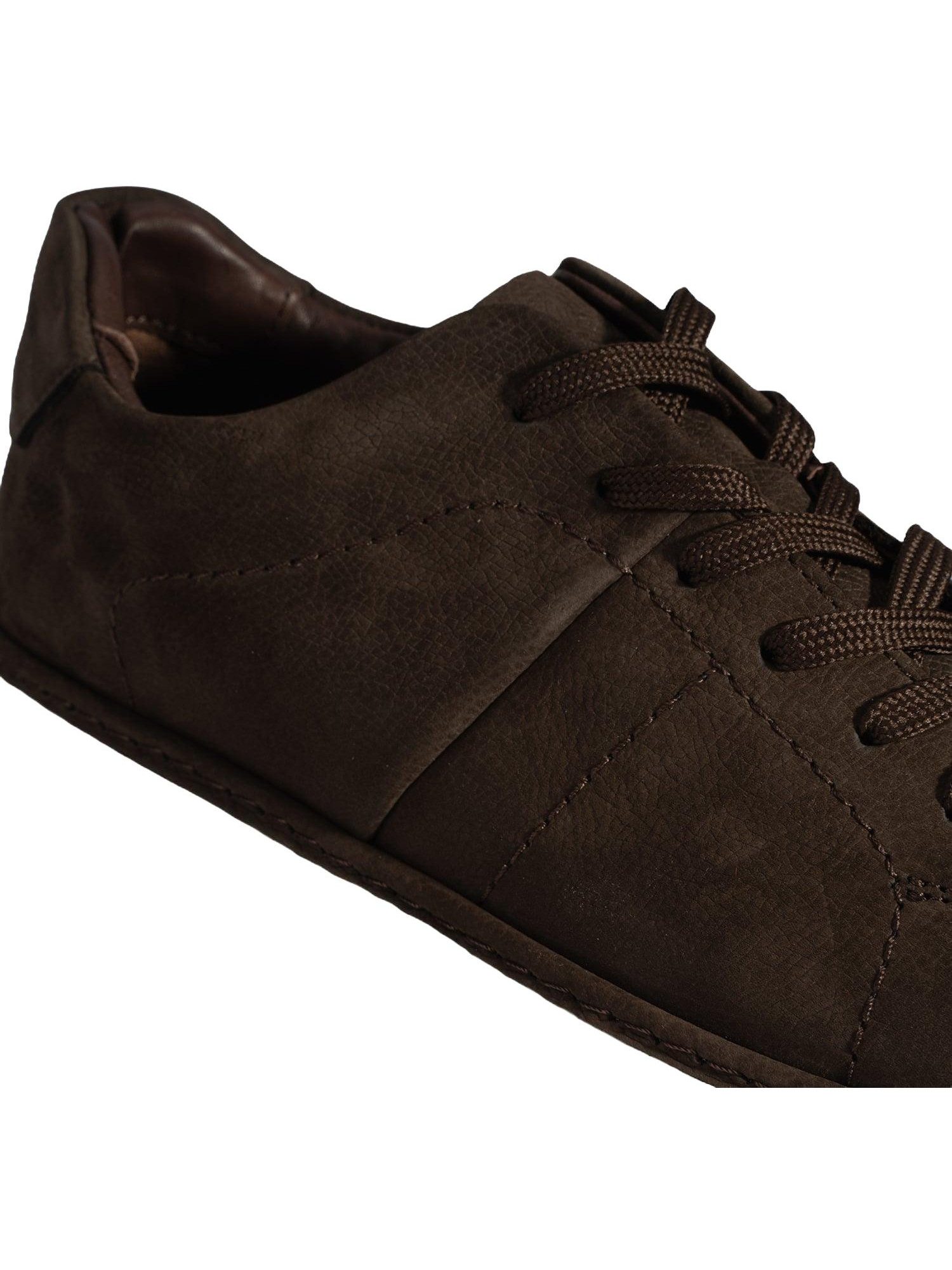 Desa Herren-Schnürschuhe aus Nubukleder – Runde Zehenpartie, flacher Absat Daunenschuh
